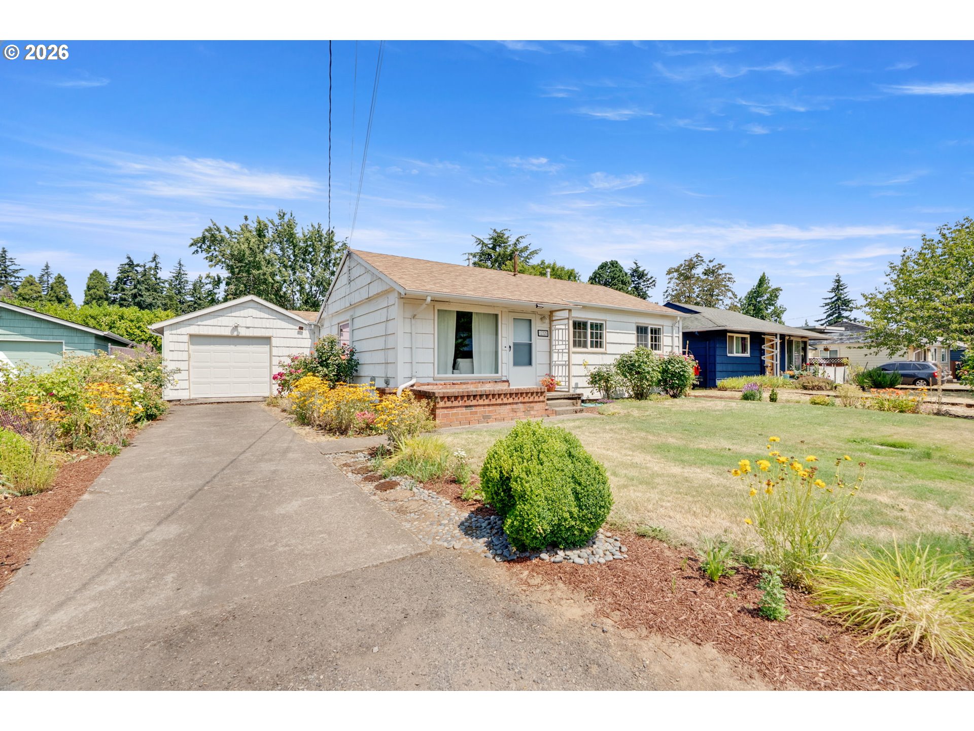 12325 NE Oregon St — photo