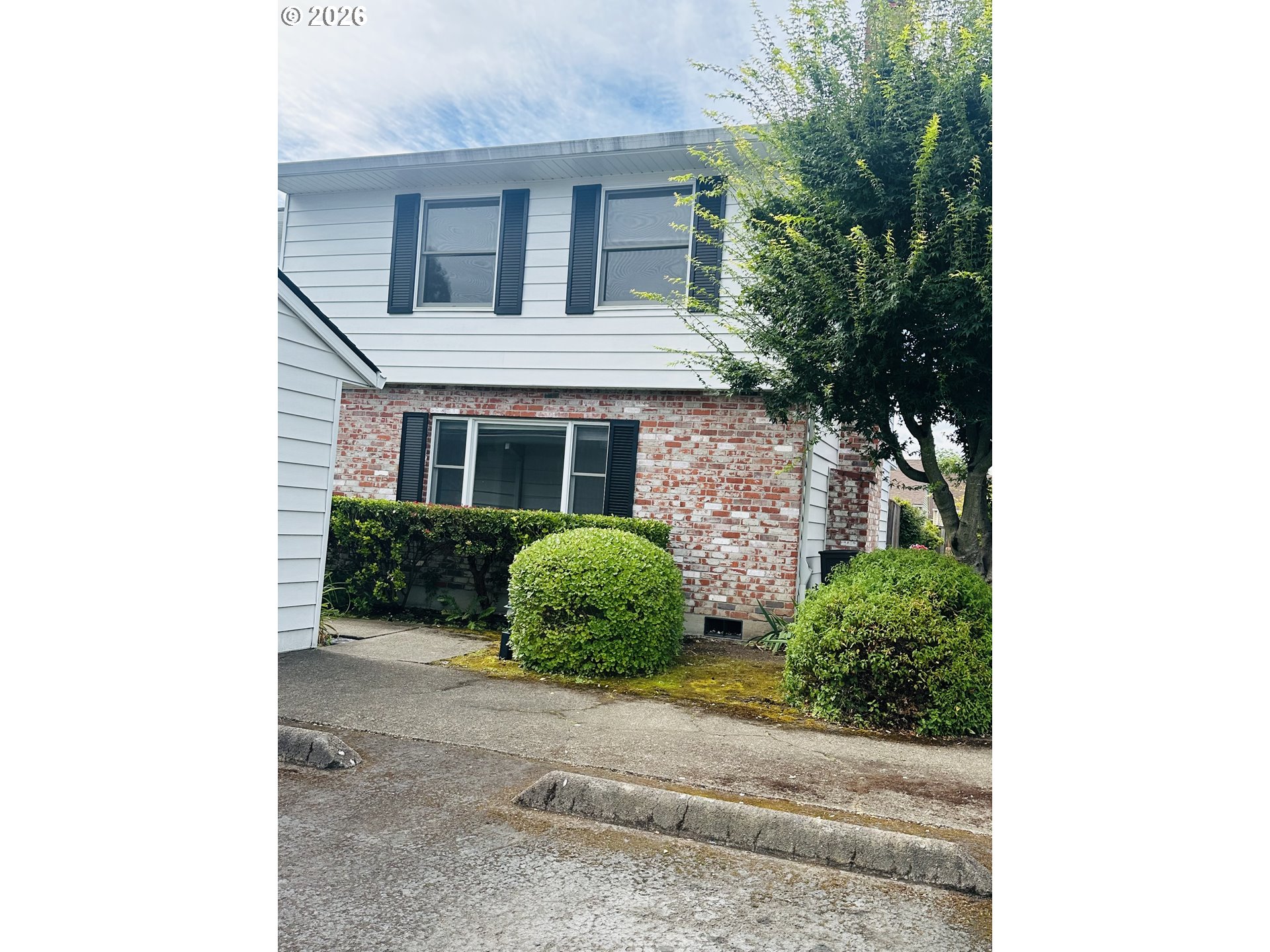 14272 SW Farmington Rd — photo