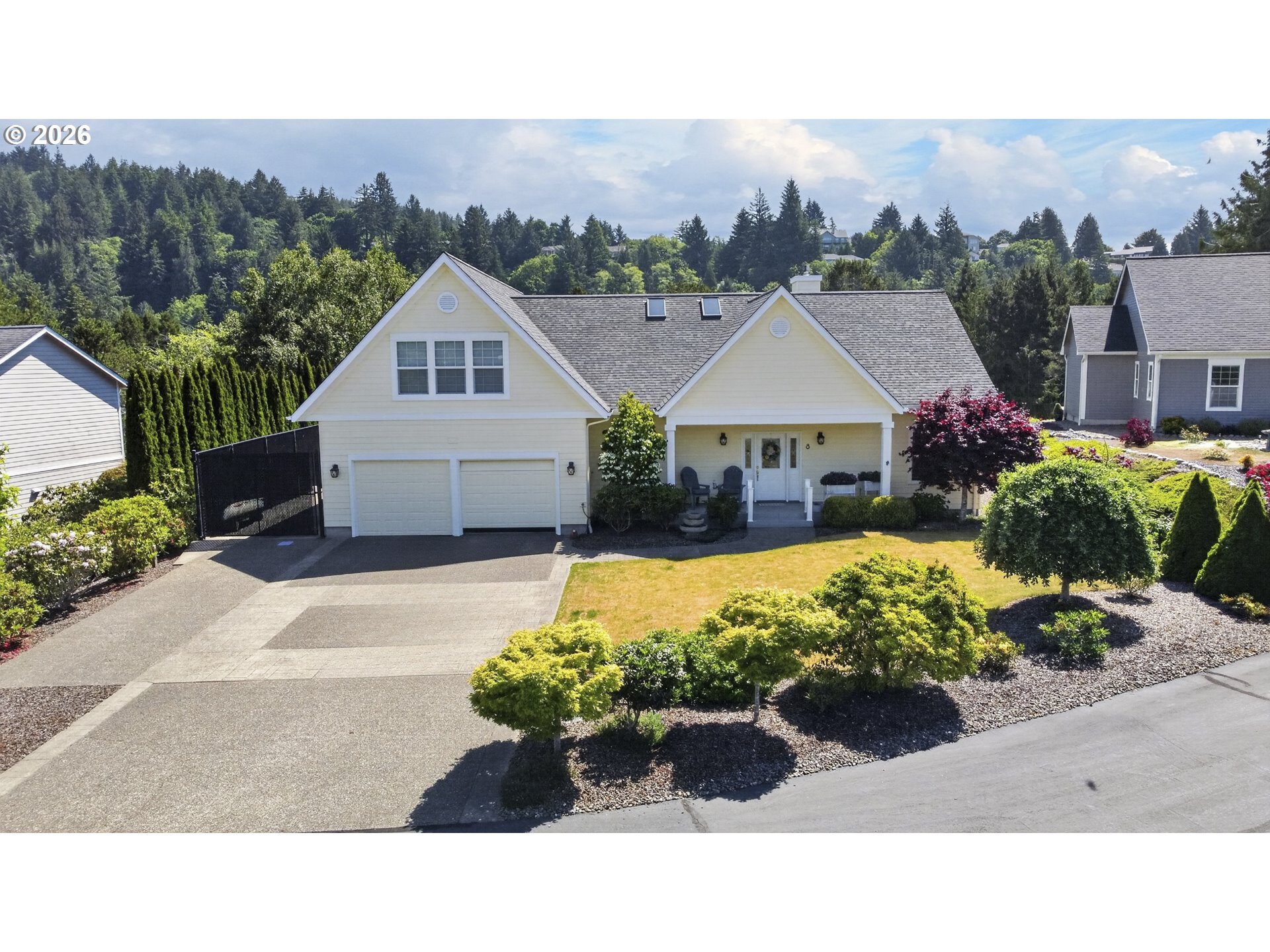 8 Onadoone Ct — photo