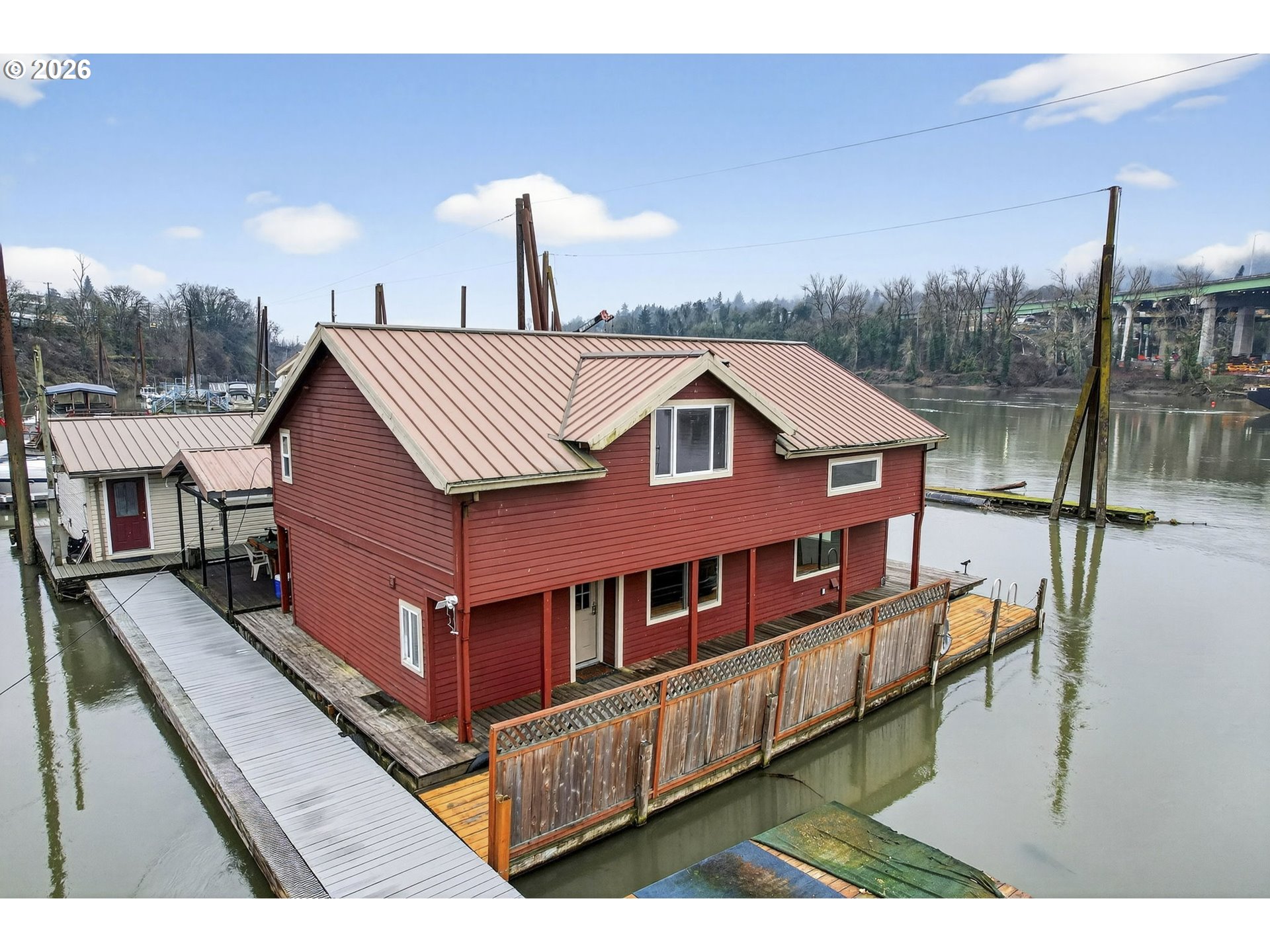 1701 Clackamette Dr 2 — photo