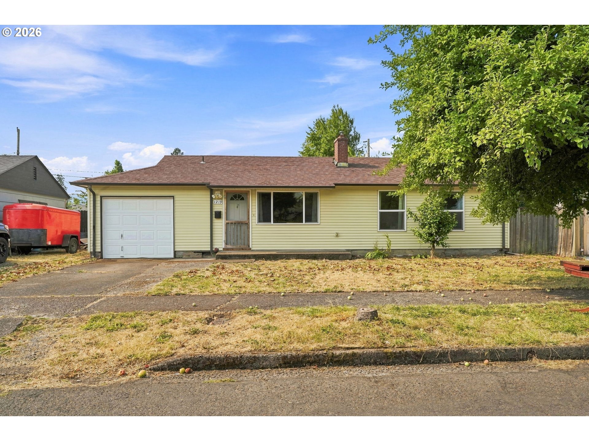 1219 Pleasant St, Springfield, OR 97477 — photo 3