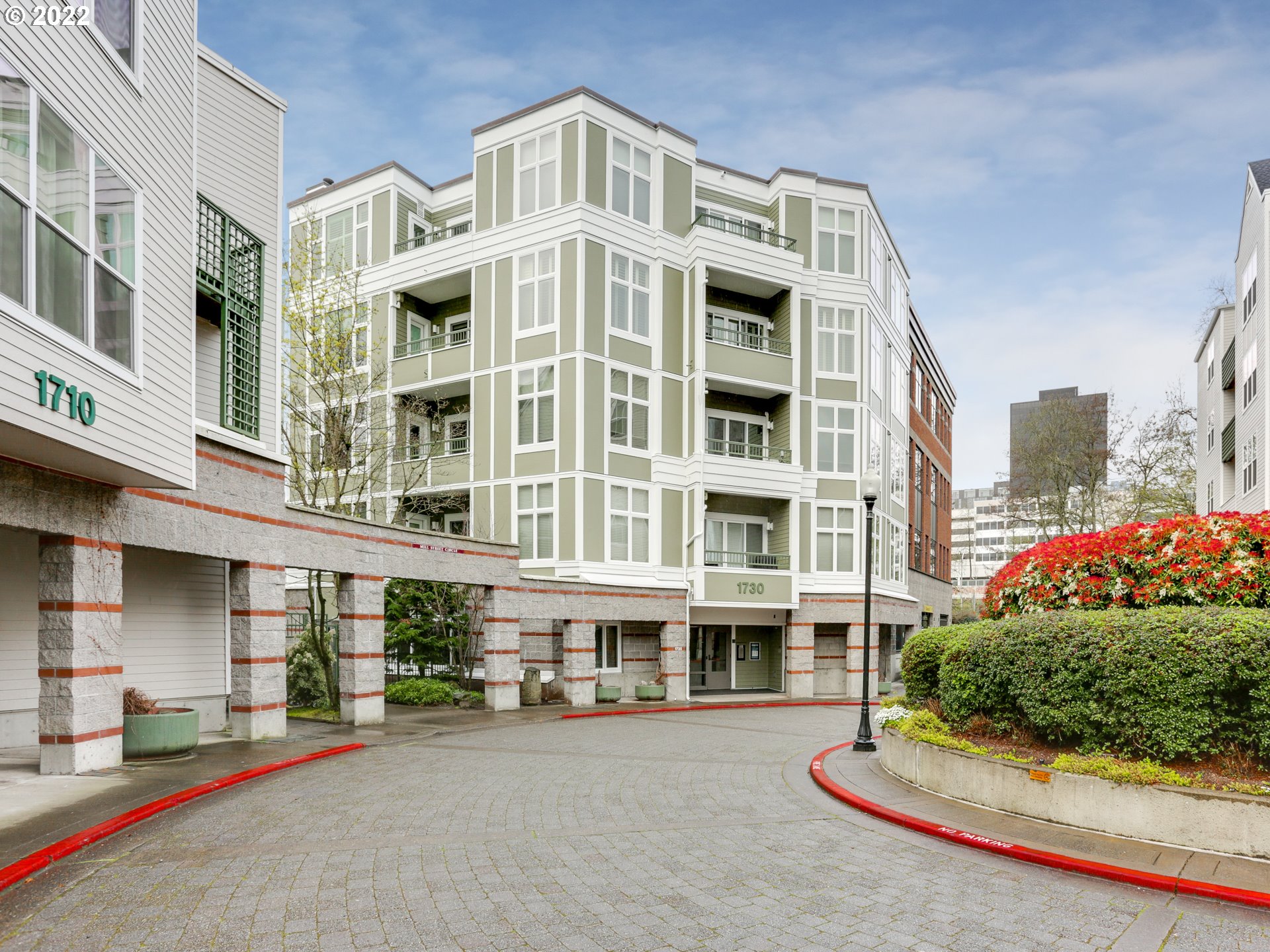 1730 S Harbor Way 405 — photo