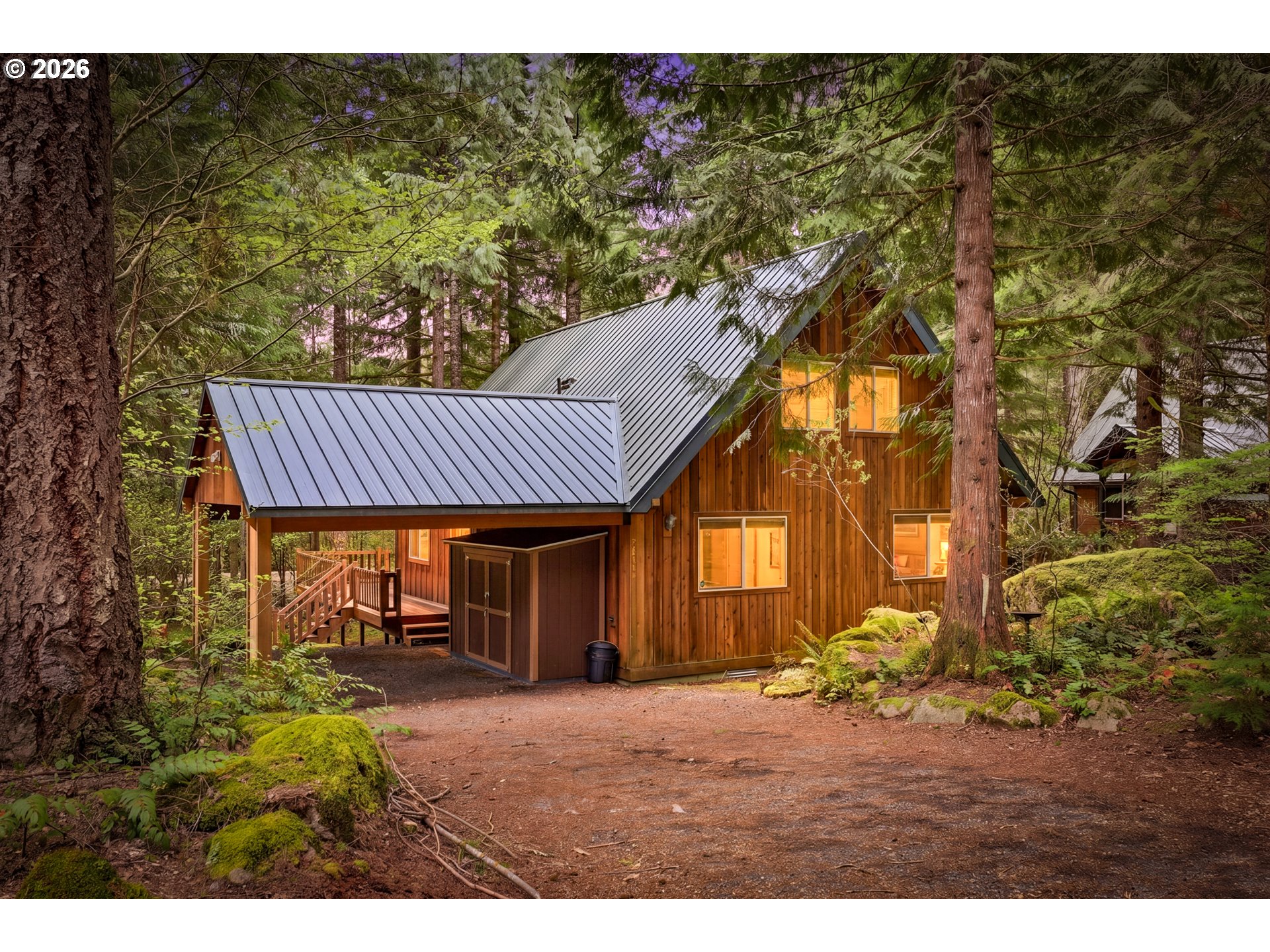 72430 E Smith Loop, Rhododendron, OR 97049 — photo 2
