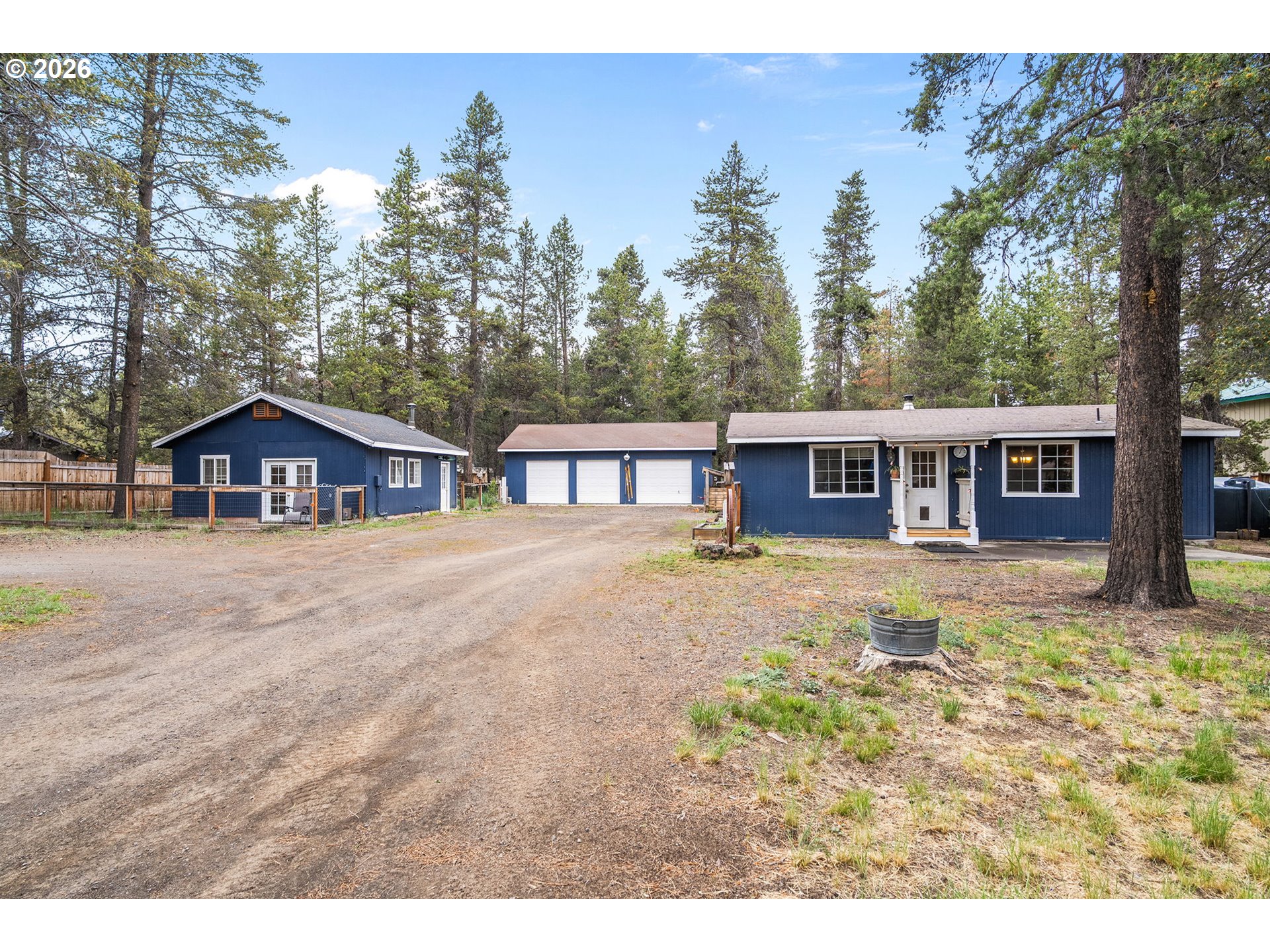 16024 Leona Ln — photo