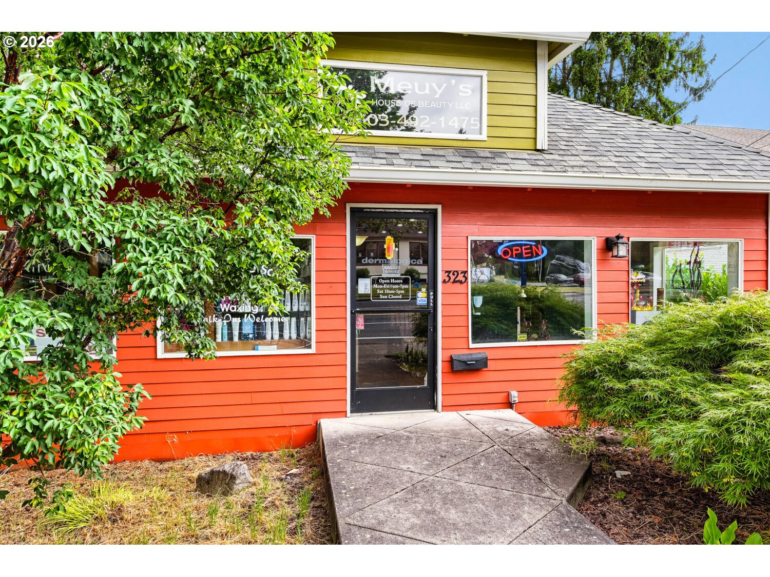 323 W Powell Blvd — photo