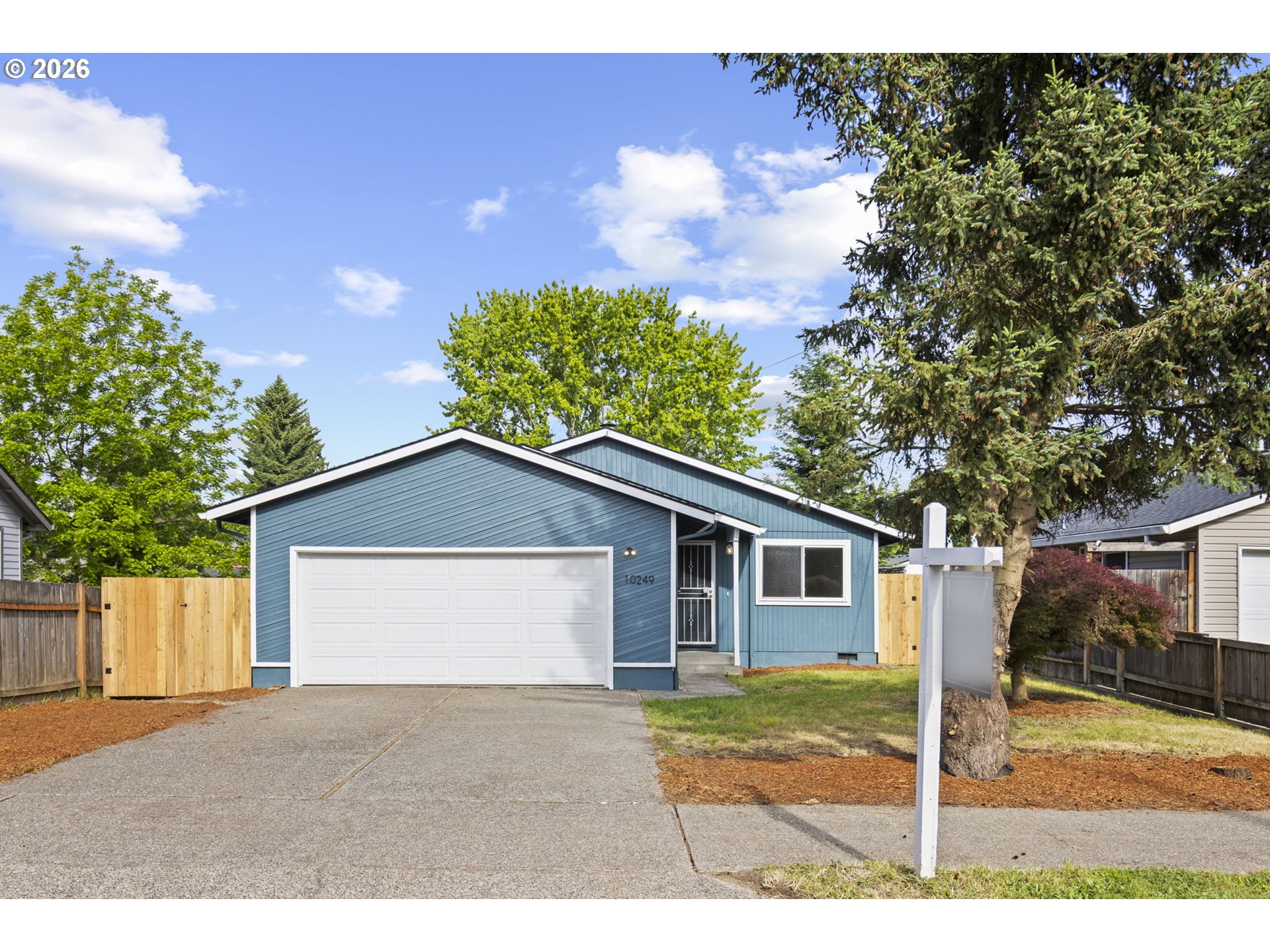 10249 N Tyler Ave — photo
