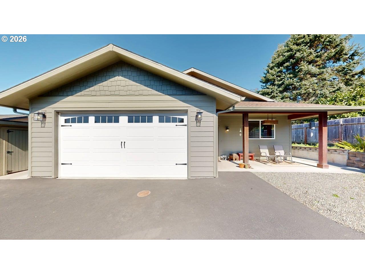6925 Oakwood Ct — photo
