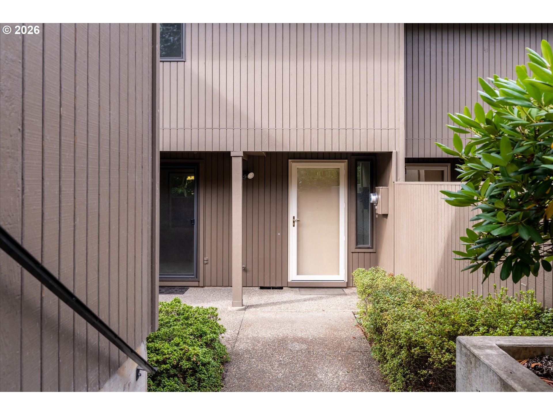2295 Ridgeway Dr, Eugene, OR 97401 — photo 2