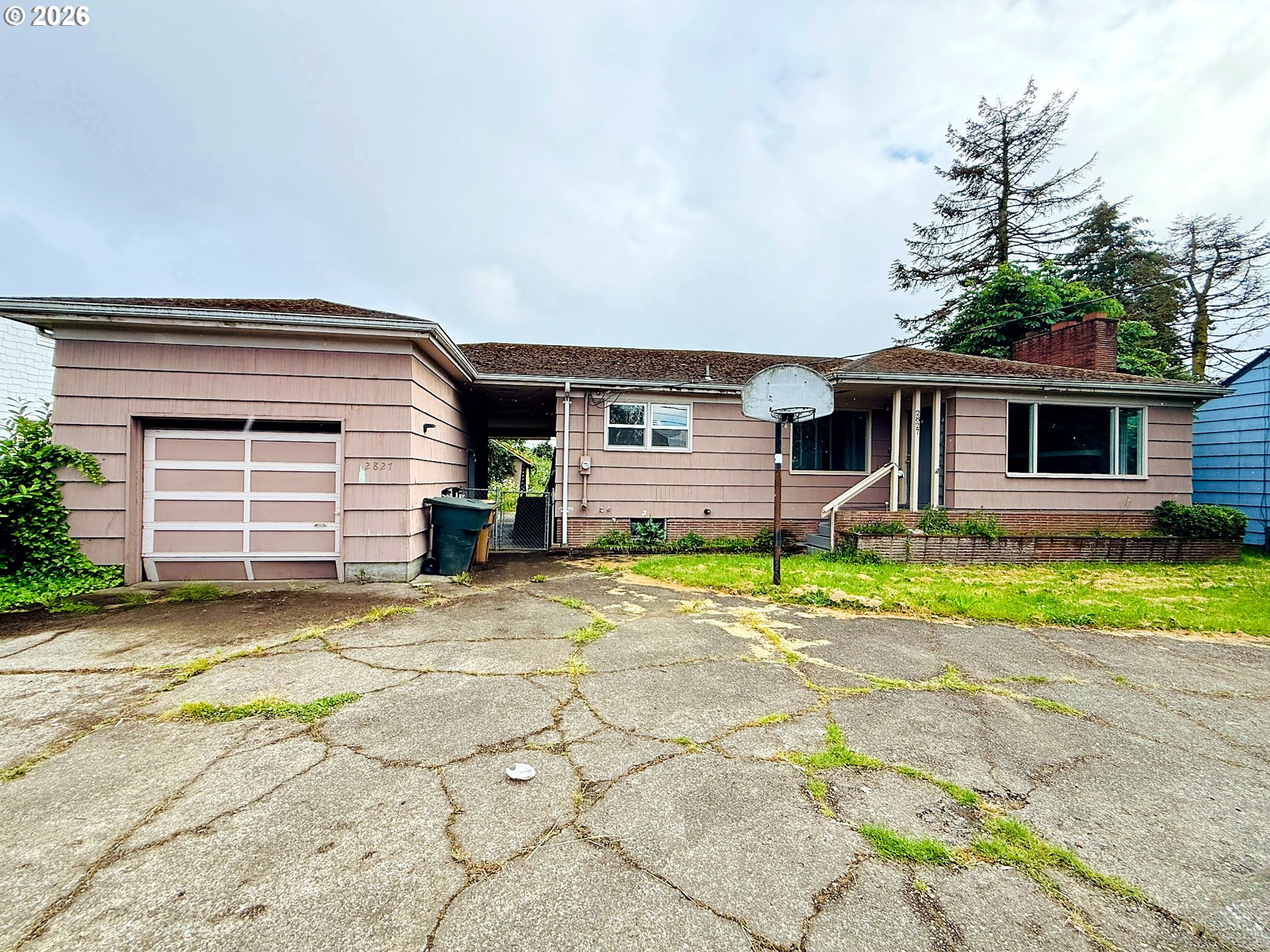 2827 Ocean Beach Hwy — photo