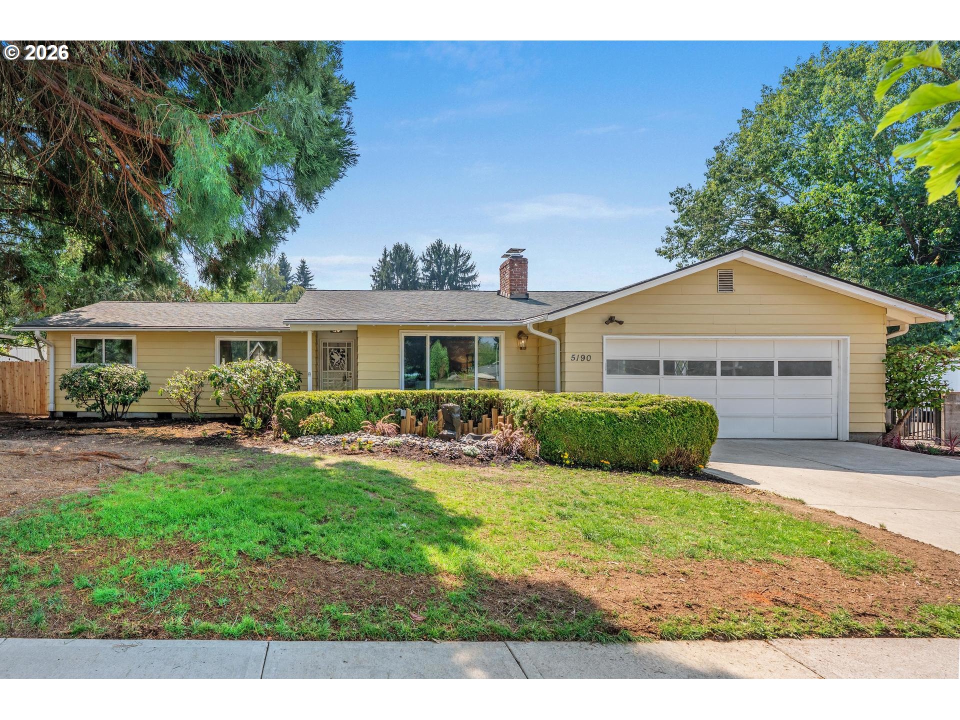 5190 SE Golden Rd — photo