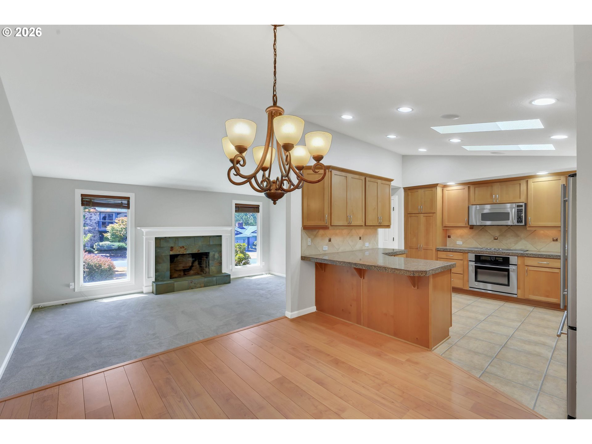 1995 SW 27th Dr, Gresham, OR 97080 — photo 3