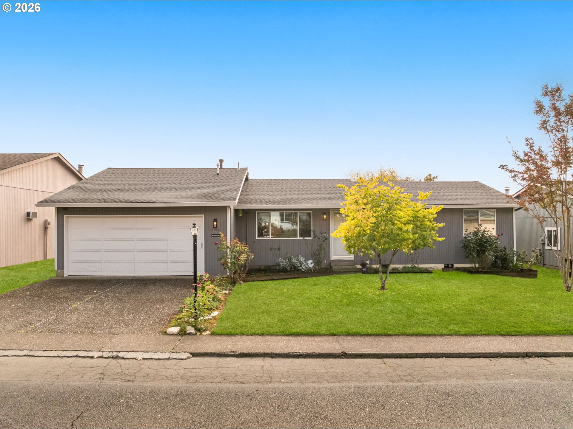 1166 SE Fir Grove Loop — photo