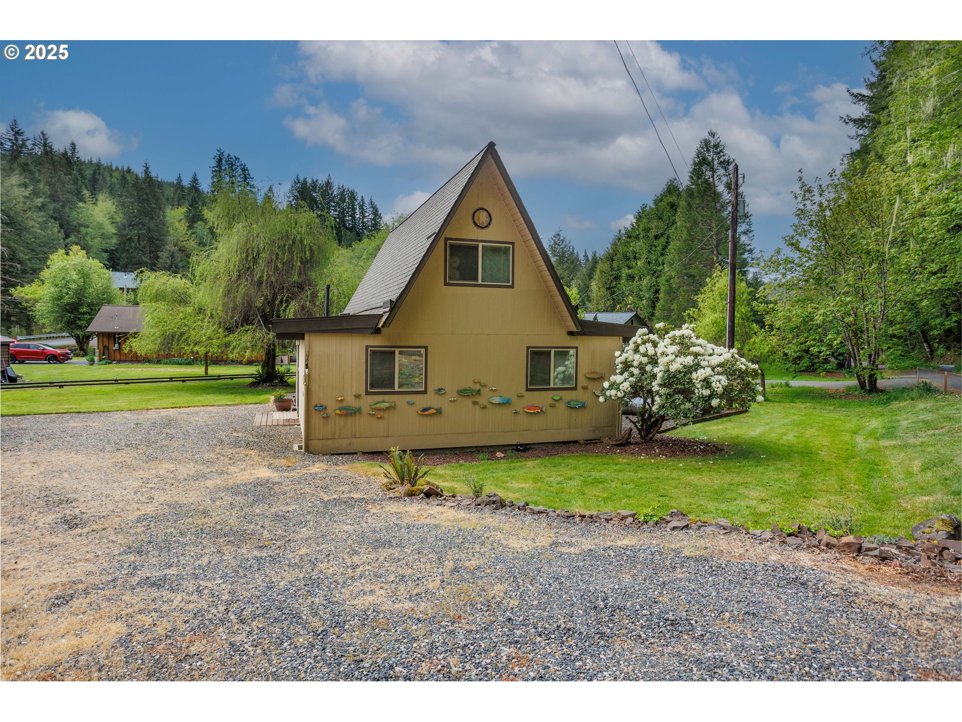 10252 Lakeview Dr — photo