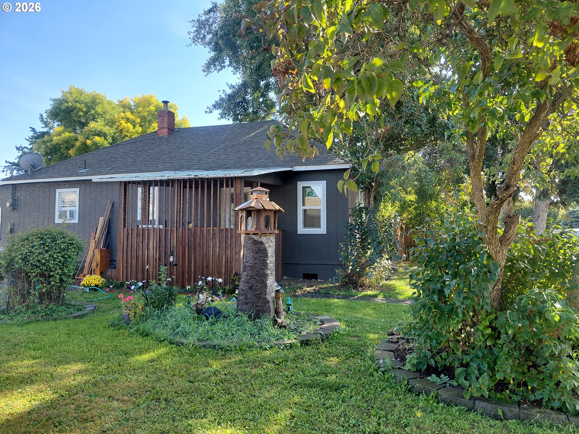 208 NE 7th Ave — photo