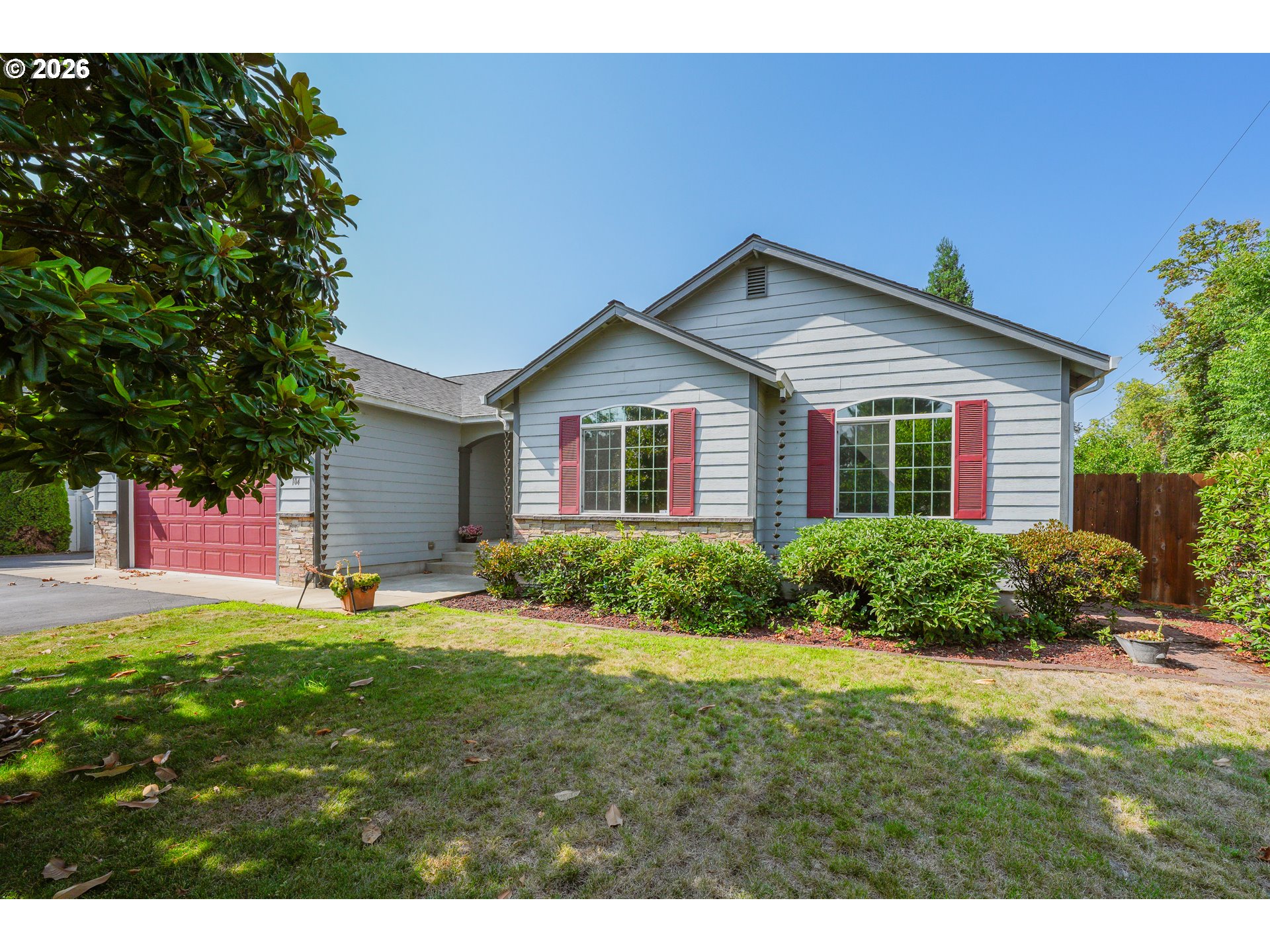 104 Kenya Ct — photo