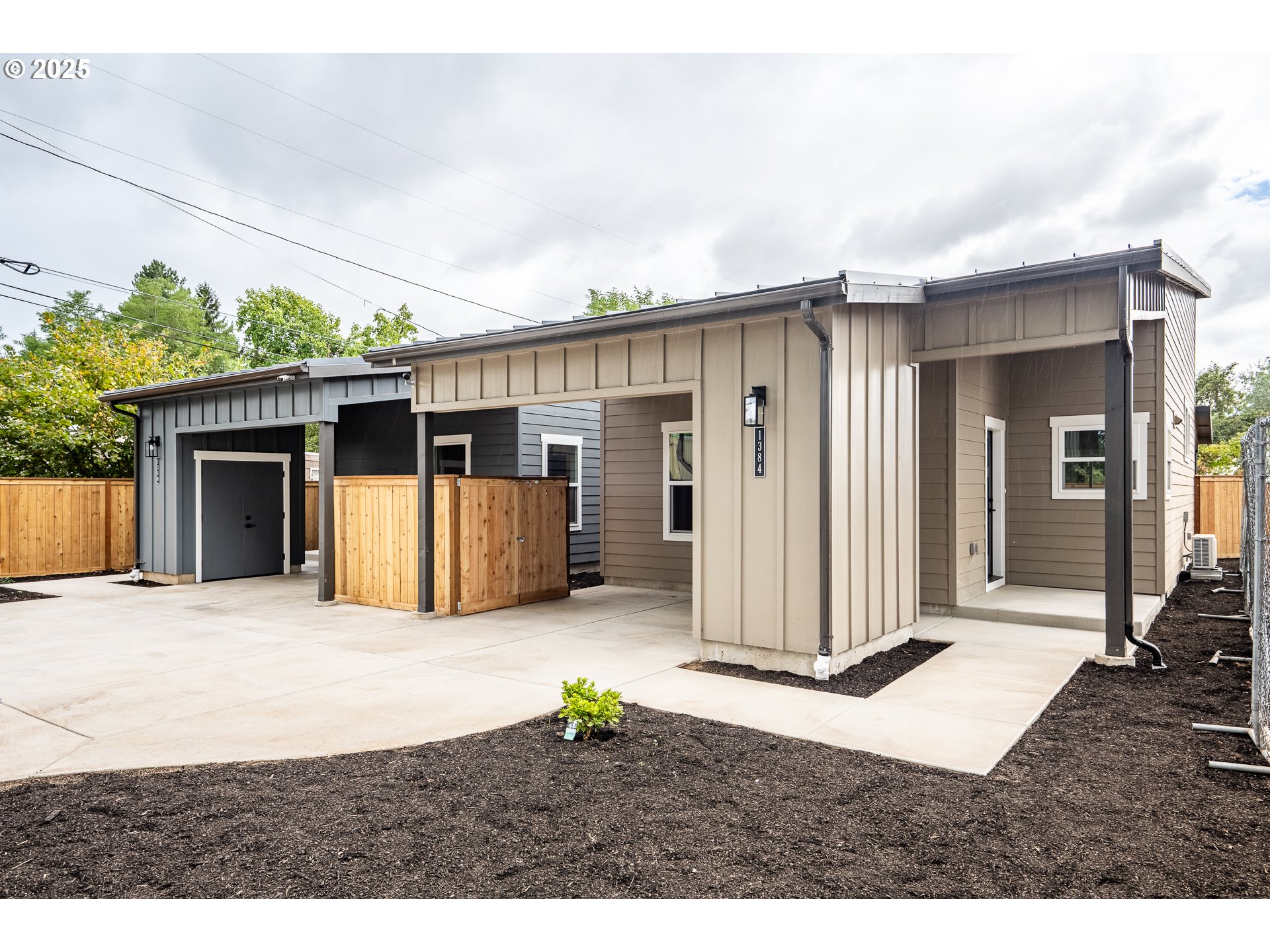 1384 Jacobs Drive, Eugene, OR 97402 — photo 3