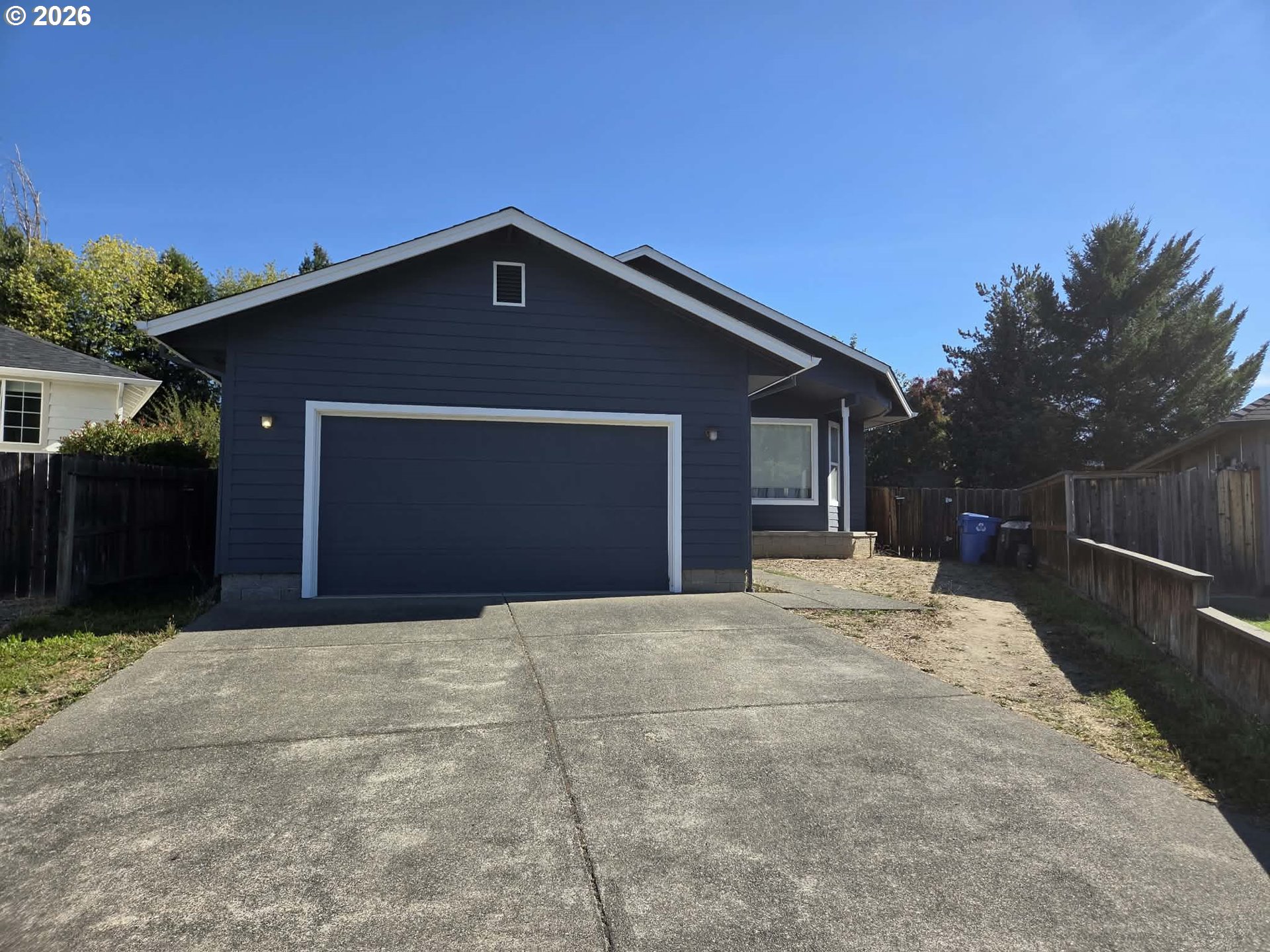 1354 Forestview Dr — photo