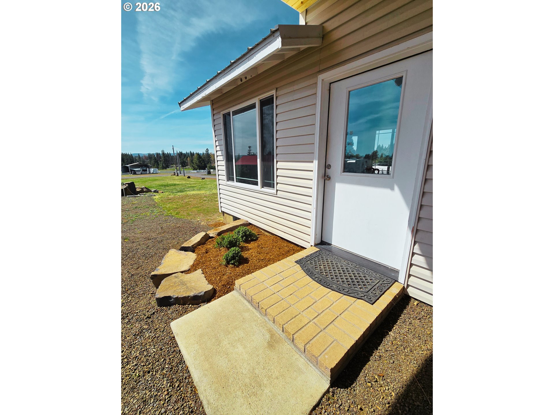 337 S County Rd, Wamic, OR 97063 — photo 3