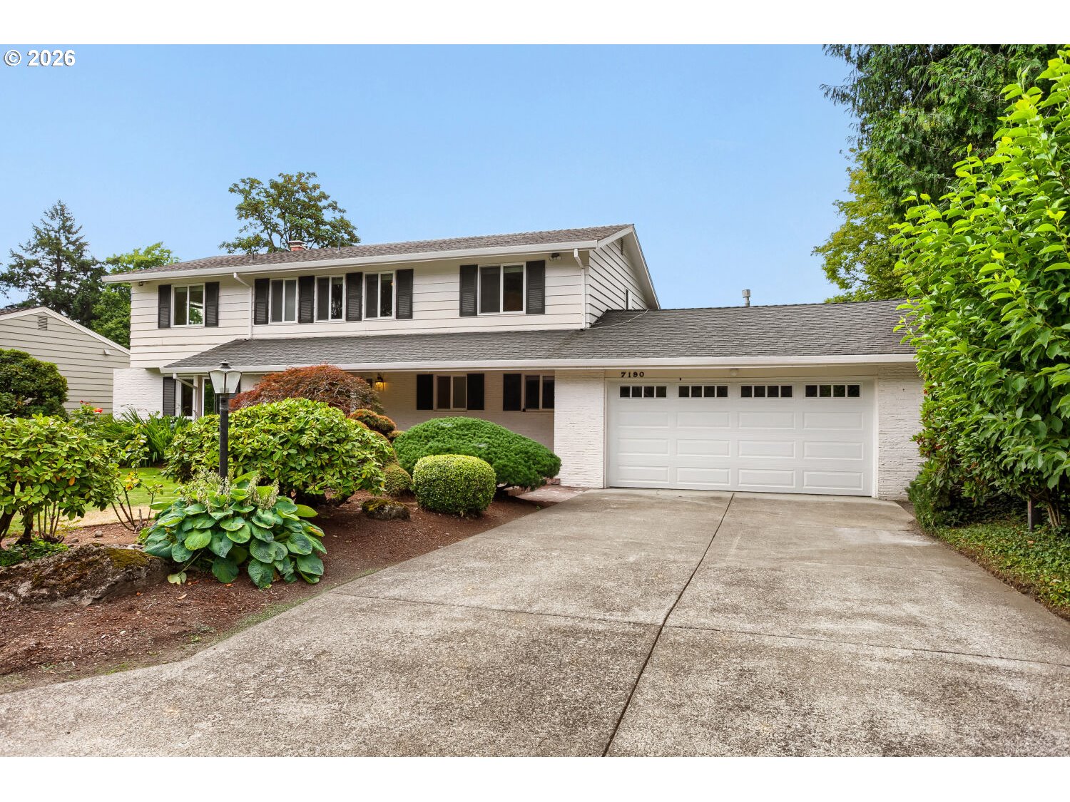 7190 SW Renee Dr — photo