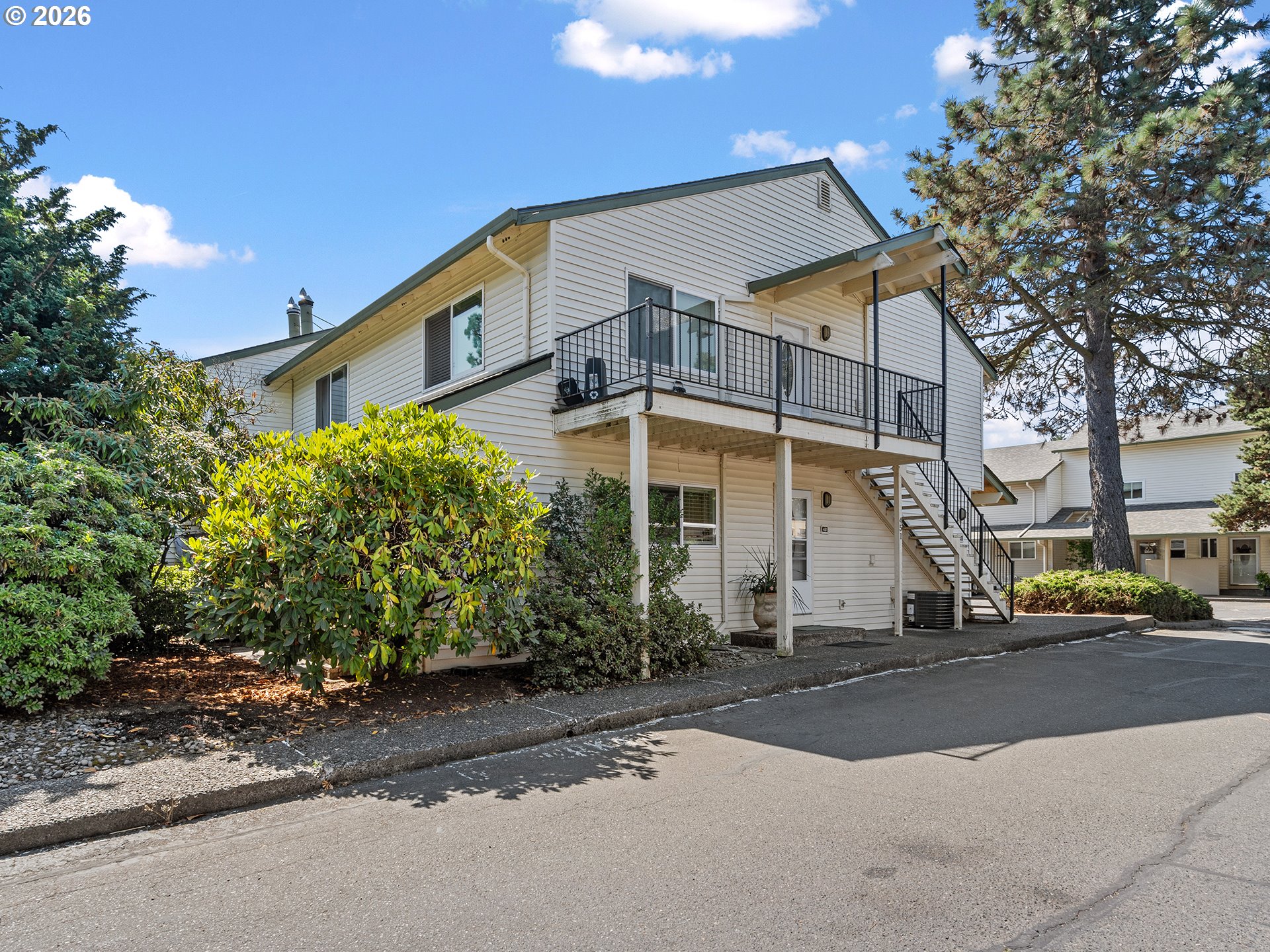 451 N Hayden Bay Dr — photo