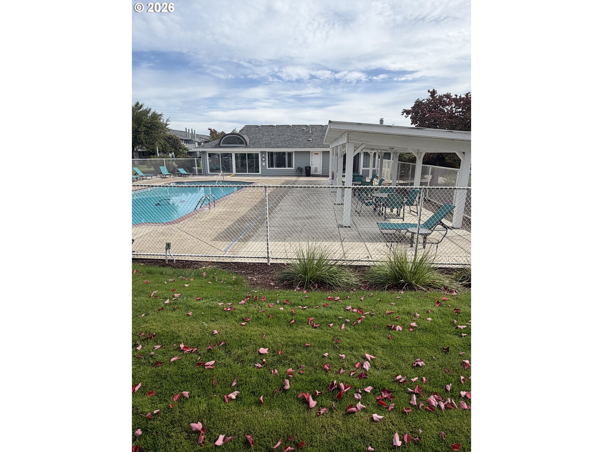 650 Harlow Rd, Springfield, OR 97477 — photo 3