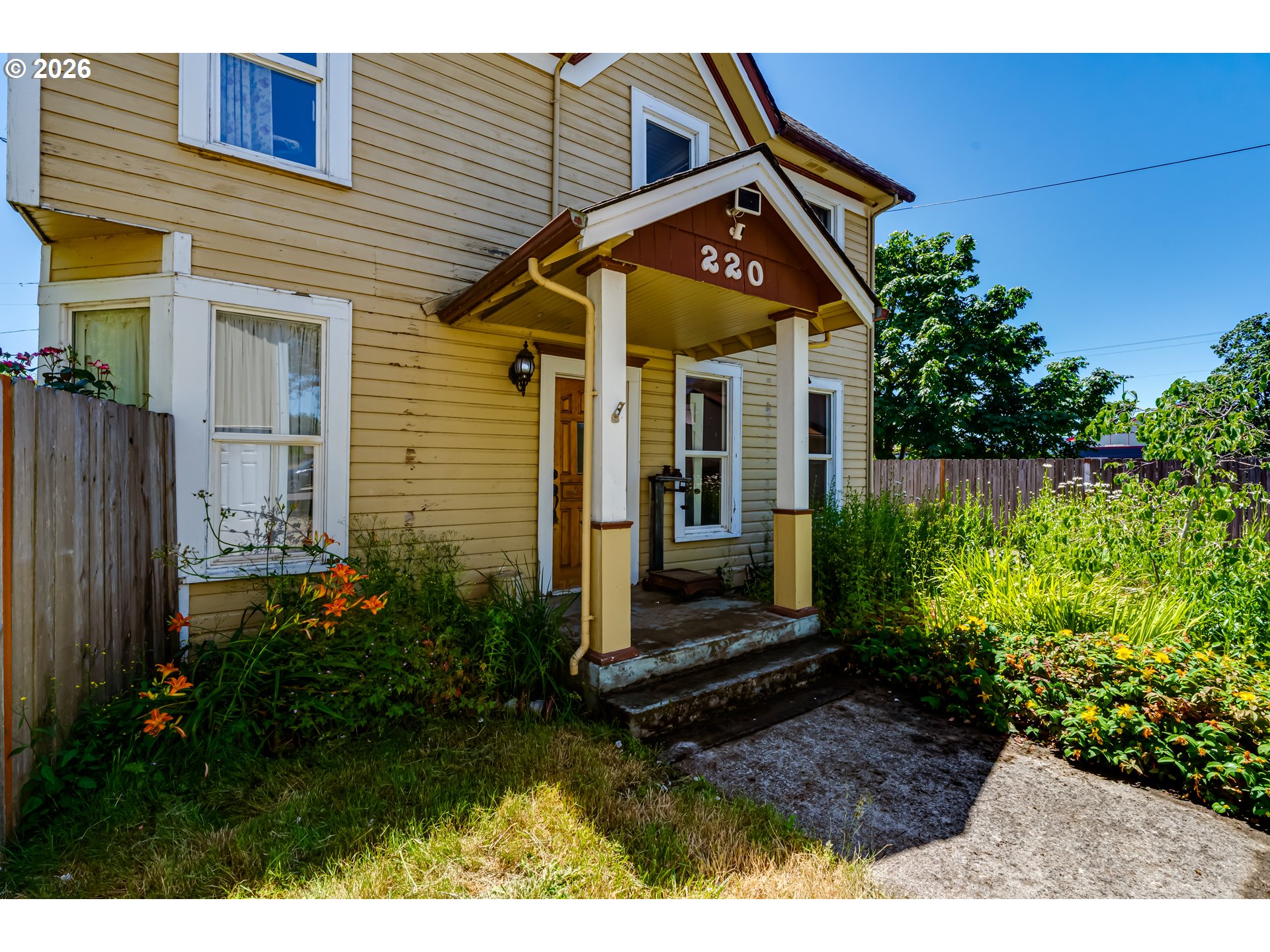 220 E Main St, Lowell, OR 97452 — photo 3