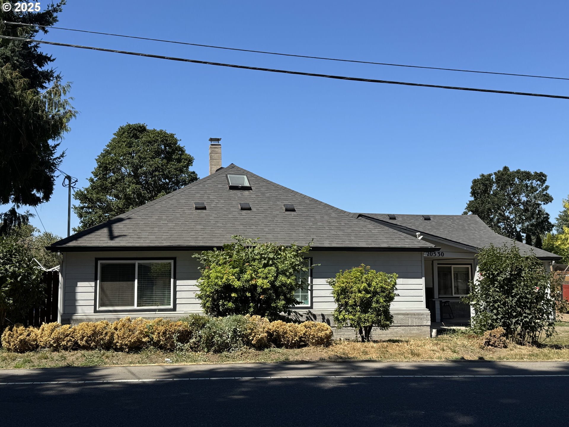 20530 S Highway 99W — photo