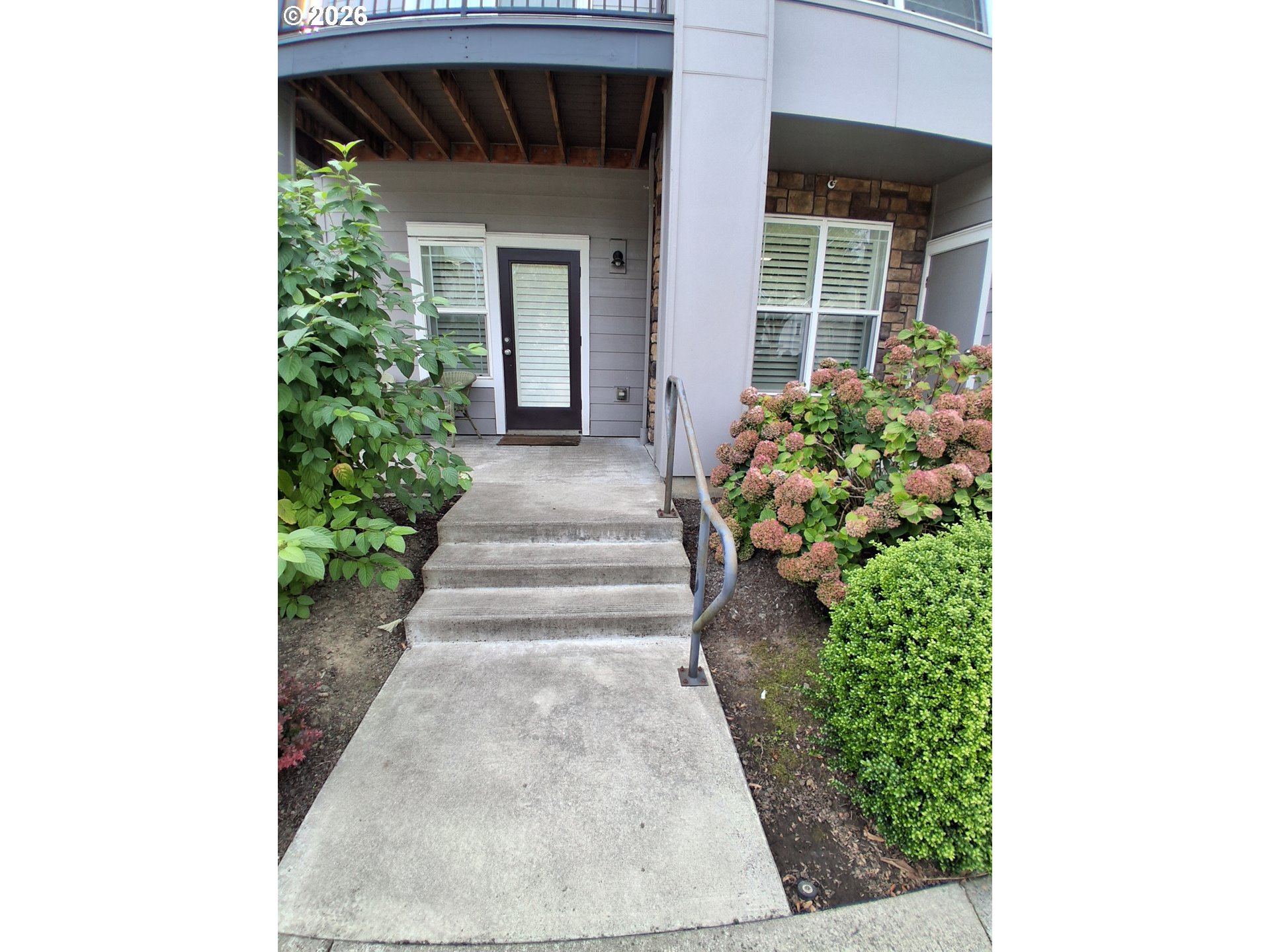 10829 NE Red Wing Way 102 — photo