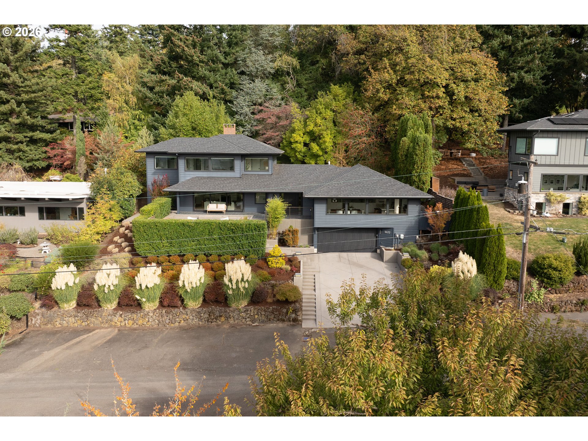 1622 SW Westwood Dr — photo