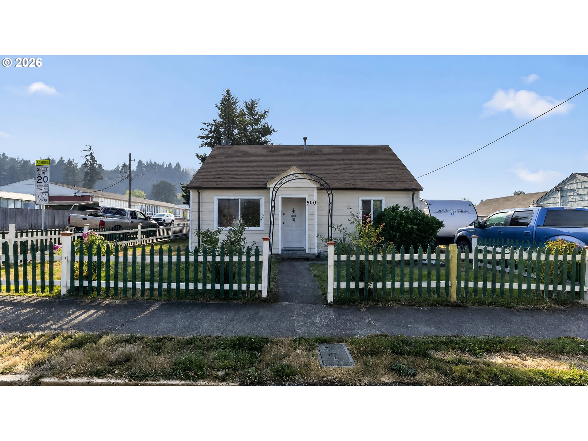 500 7th Ave — photo