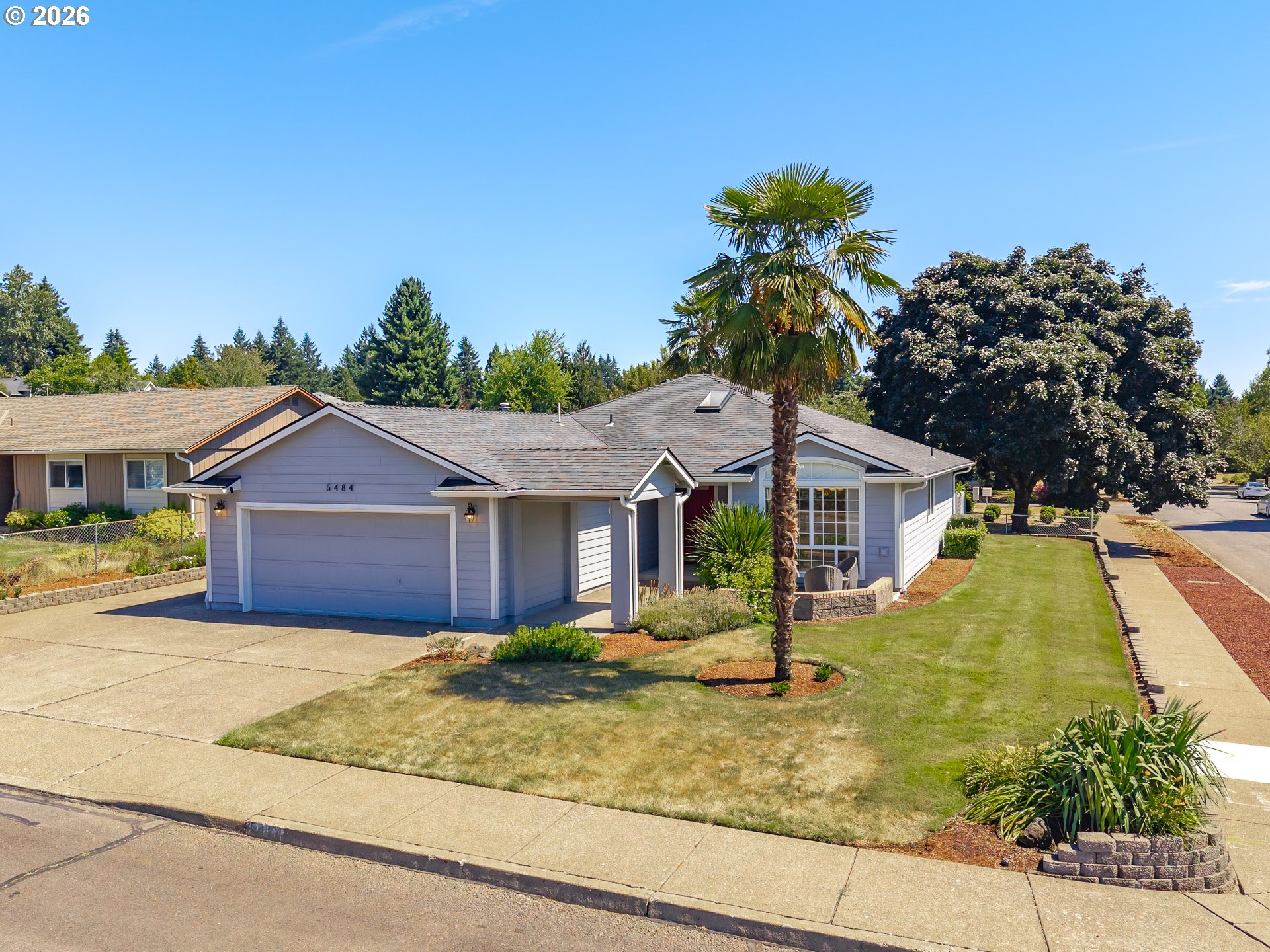 5484 Middlecrest Ct S — photo