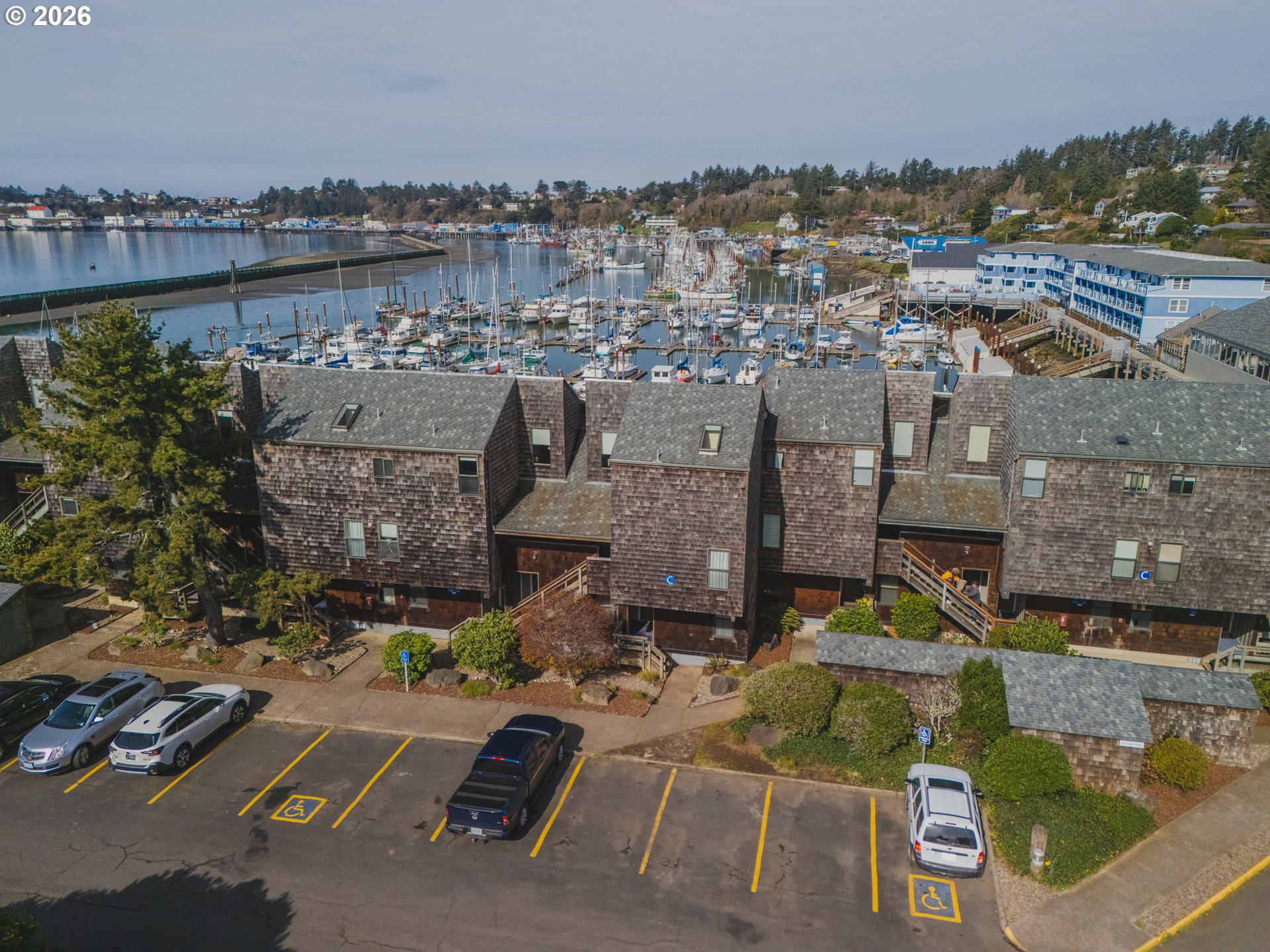 1000 SE Bay Blvd C-103 — photo