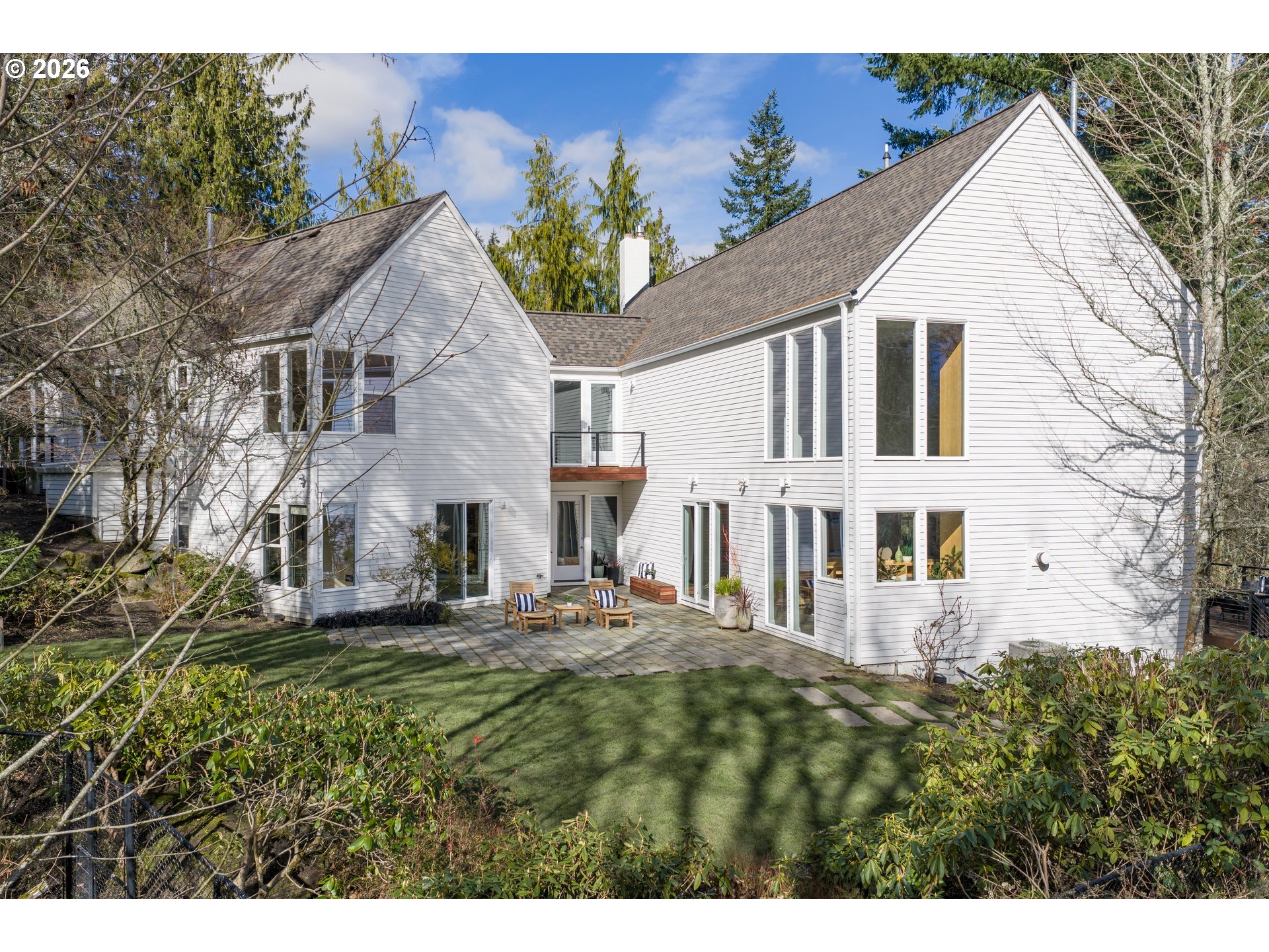 7616 NW Thompson Rd, Portland, OR 97229 — photo 2