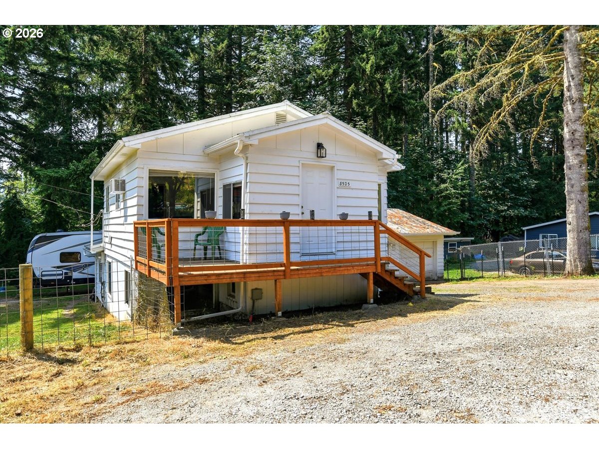 8525 Lewis River Rd — photo