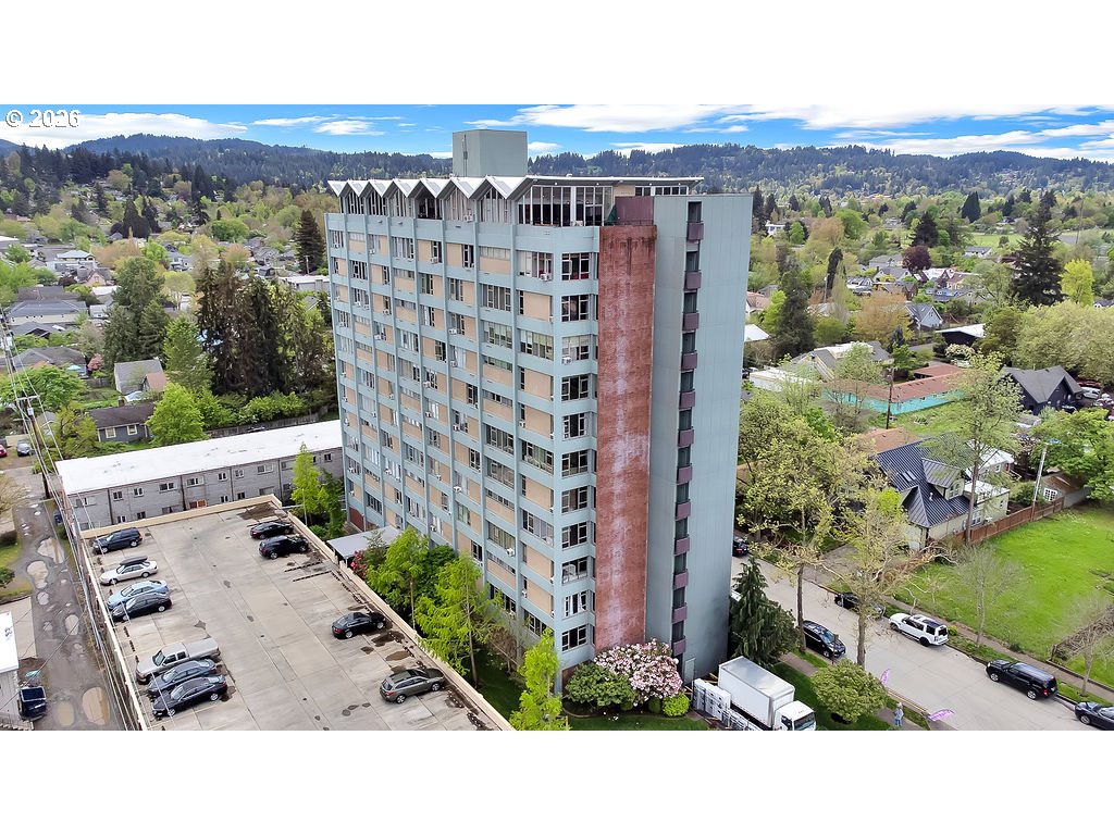 1313 Lincoln St 503 — photo