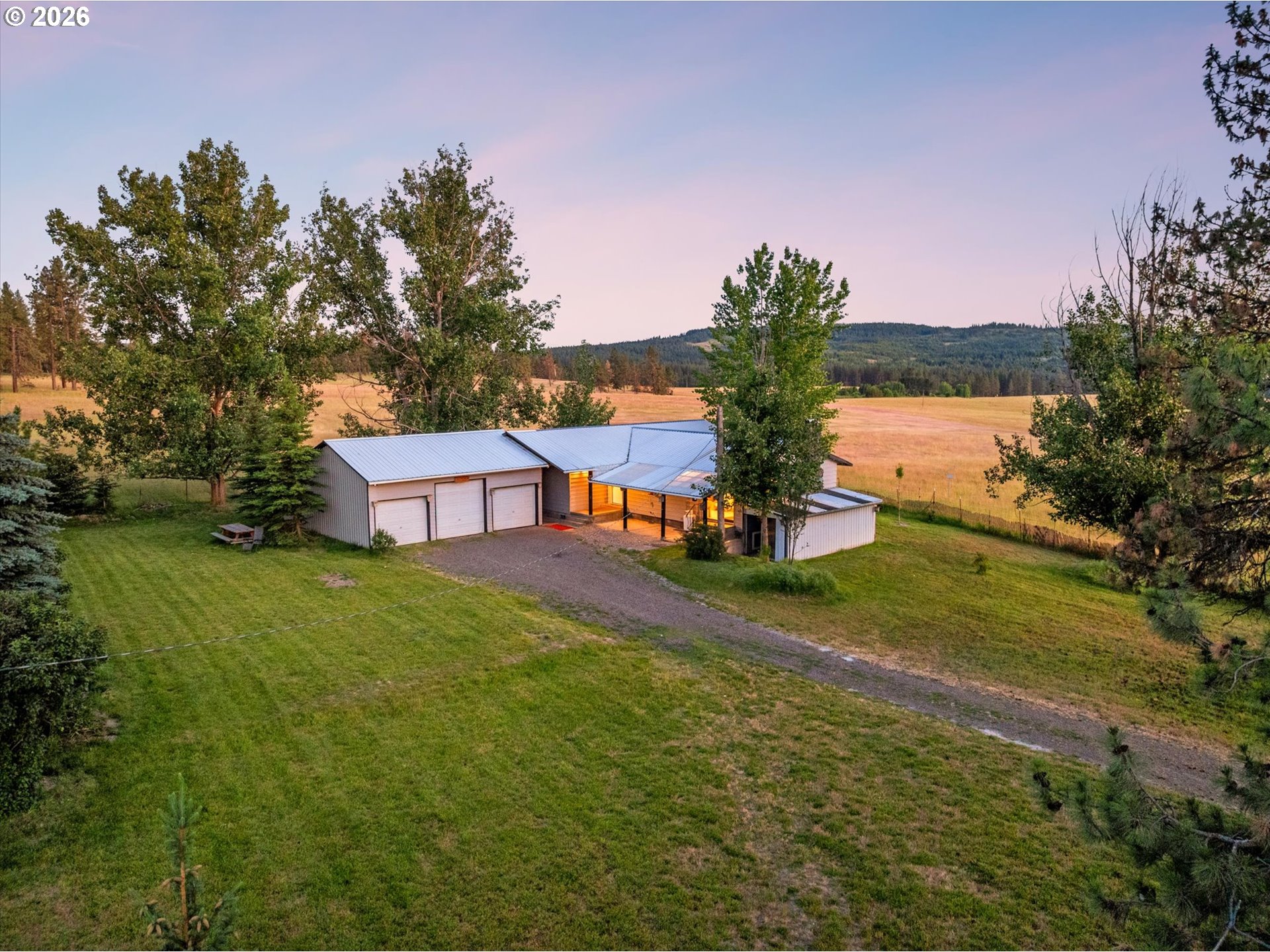 76545 Palmer Junction Rd, Elgin, OR 97827 — photo 2