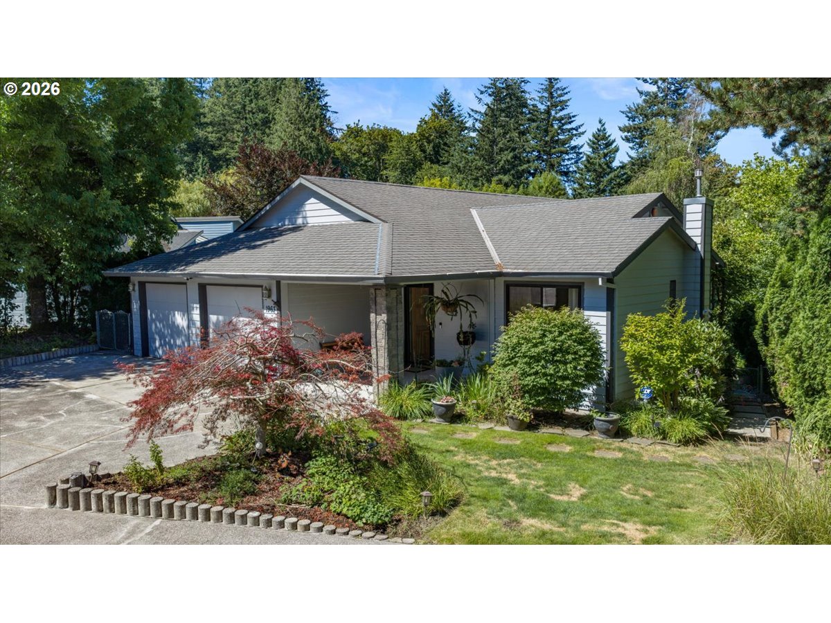 1963 SW Myers Pl — photo