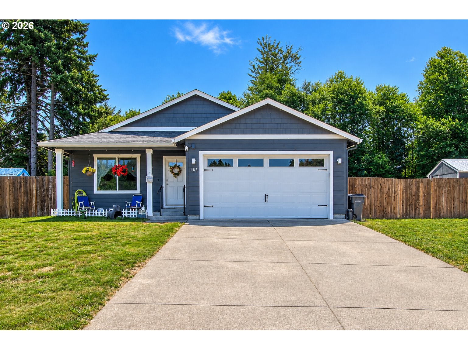 185 W Christy Ct — photo