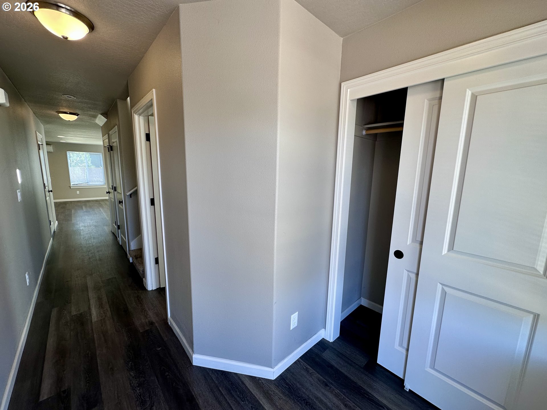 243 Lacasa St, Eugene, OR 97402 — photo 2