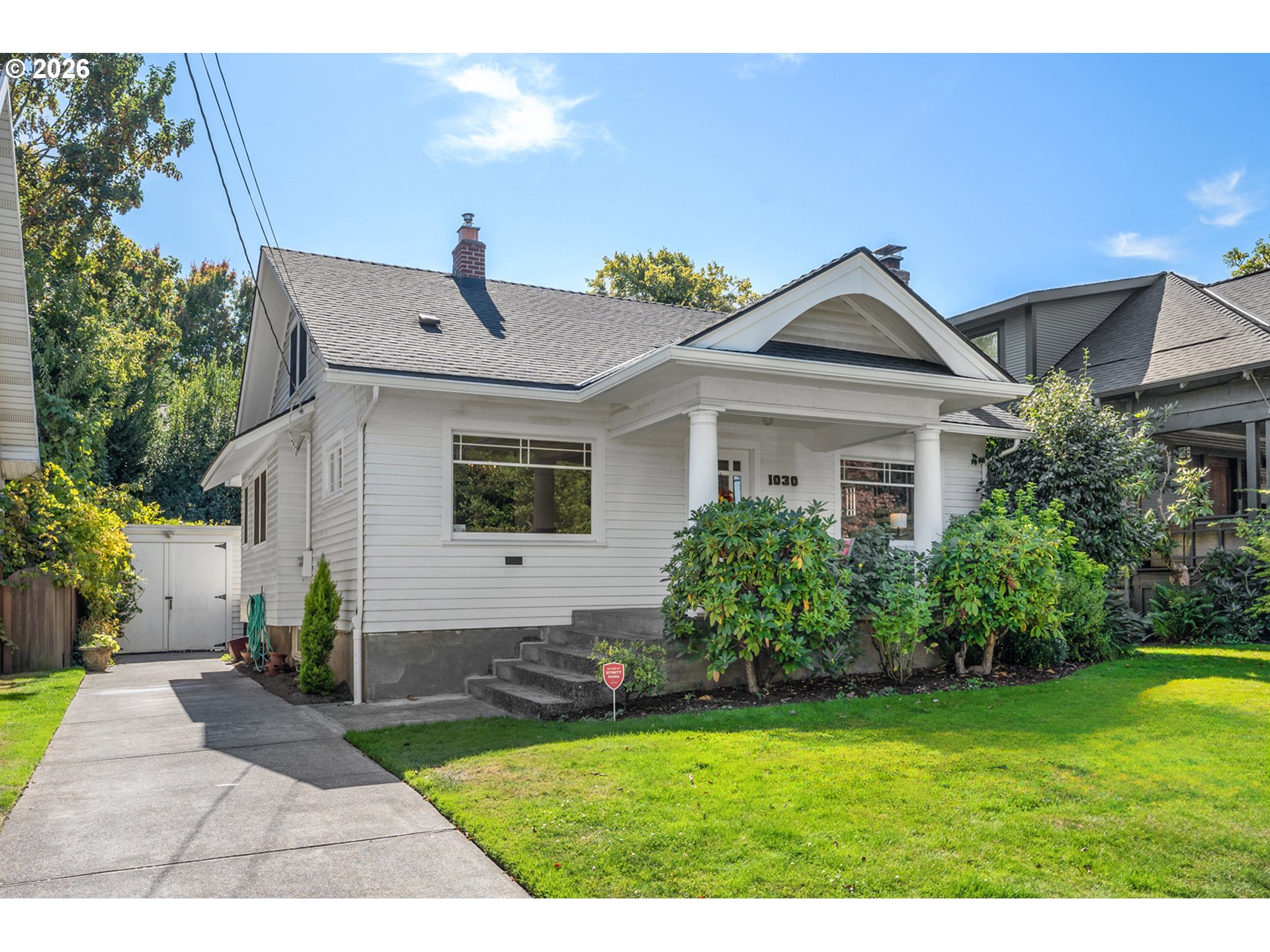 1030 NE Floral Pl — photo