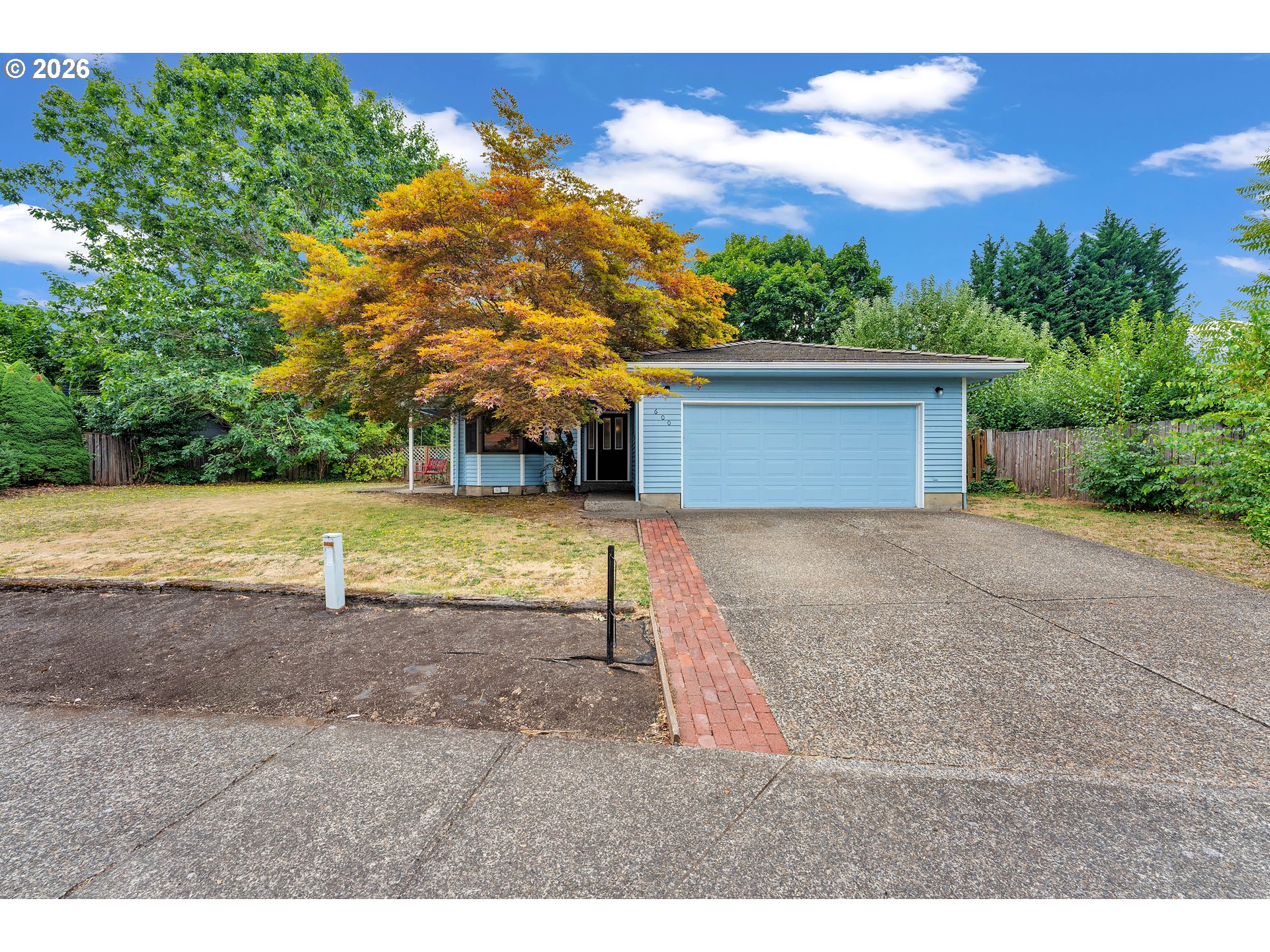 600 E Mountainview Dr, Newberg, OR 97132 — photo 2