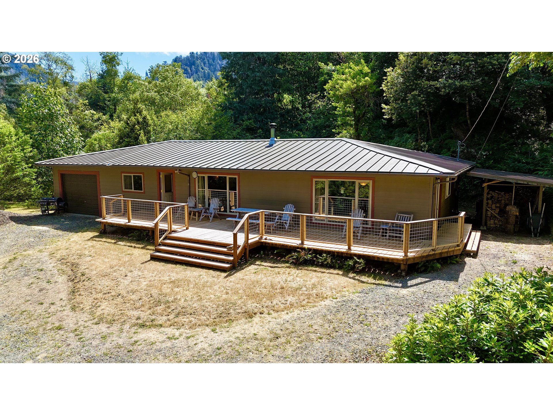 94994 Elk River Rd — photo