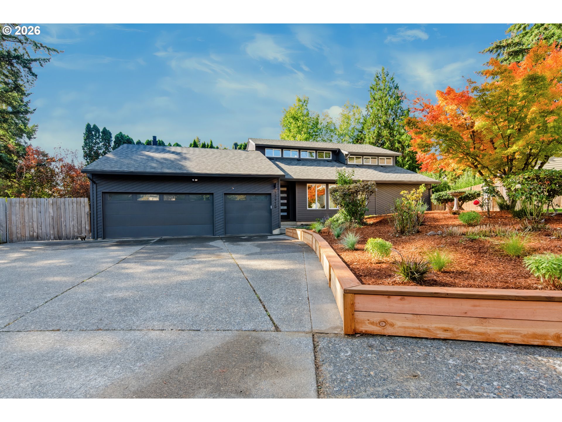 13910 SW Rawhide Ct — photo