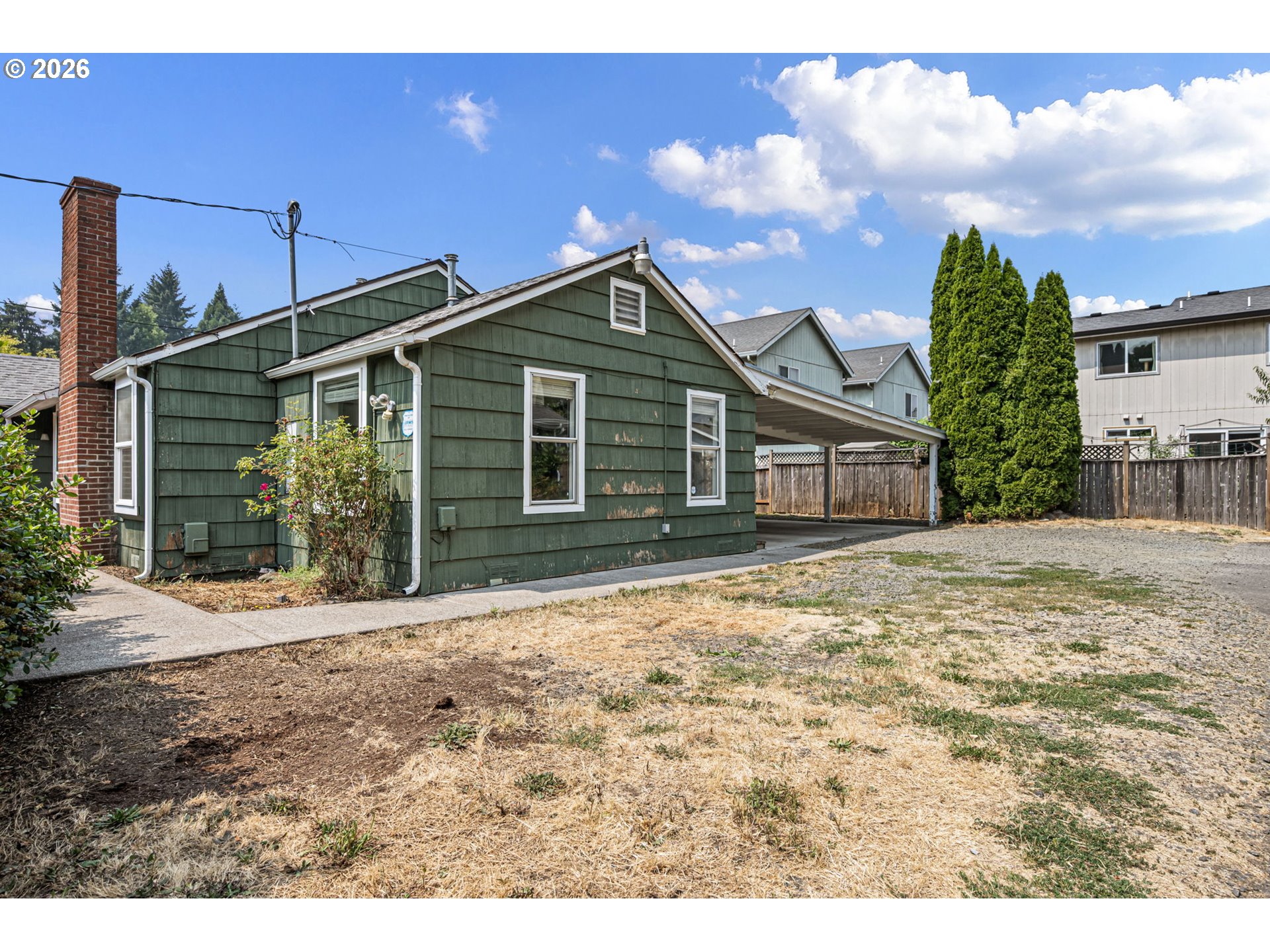 335 Kourt Dr, Eugene, OR 97404 — photo 2