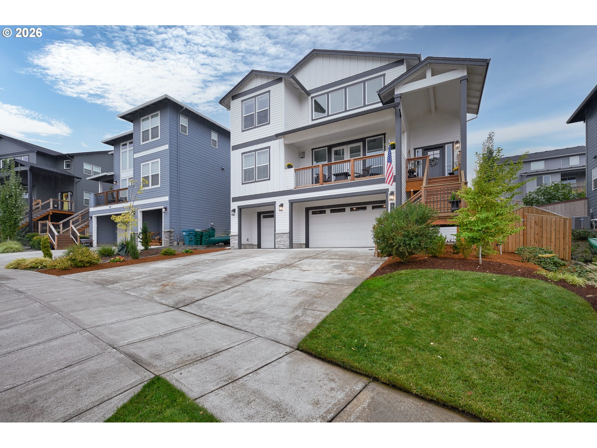 128 E Taylor Dr, Newberg, OR 97132 — photo 2
