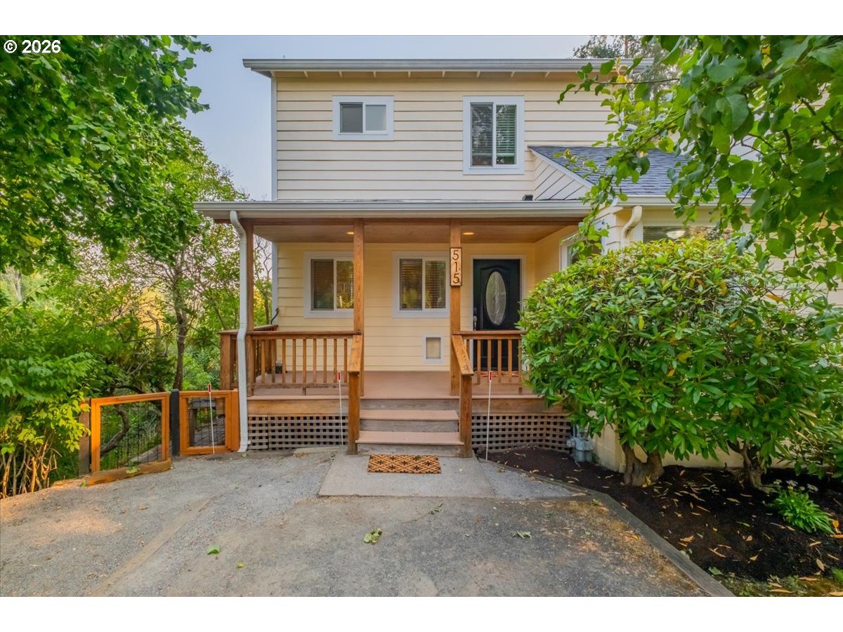 515 Fulvue Dr — photo