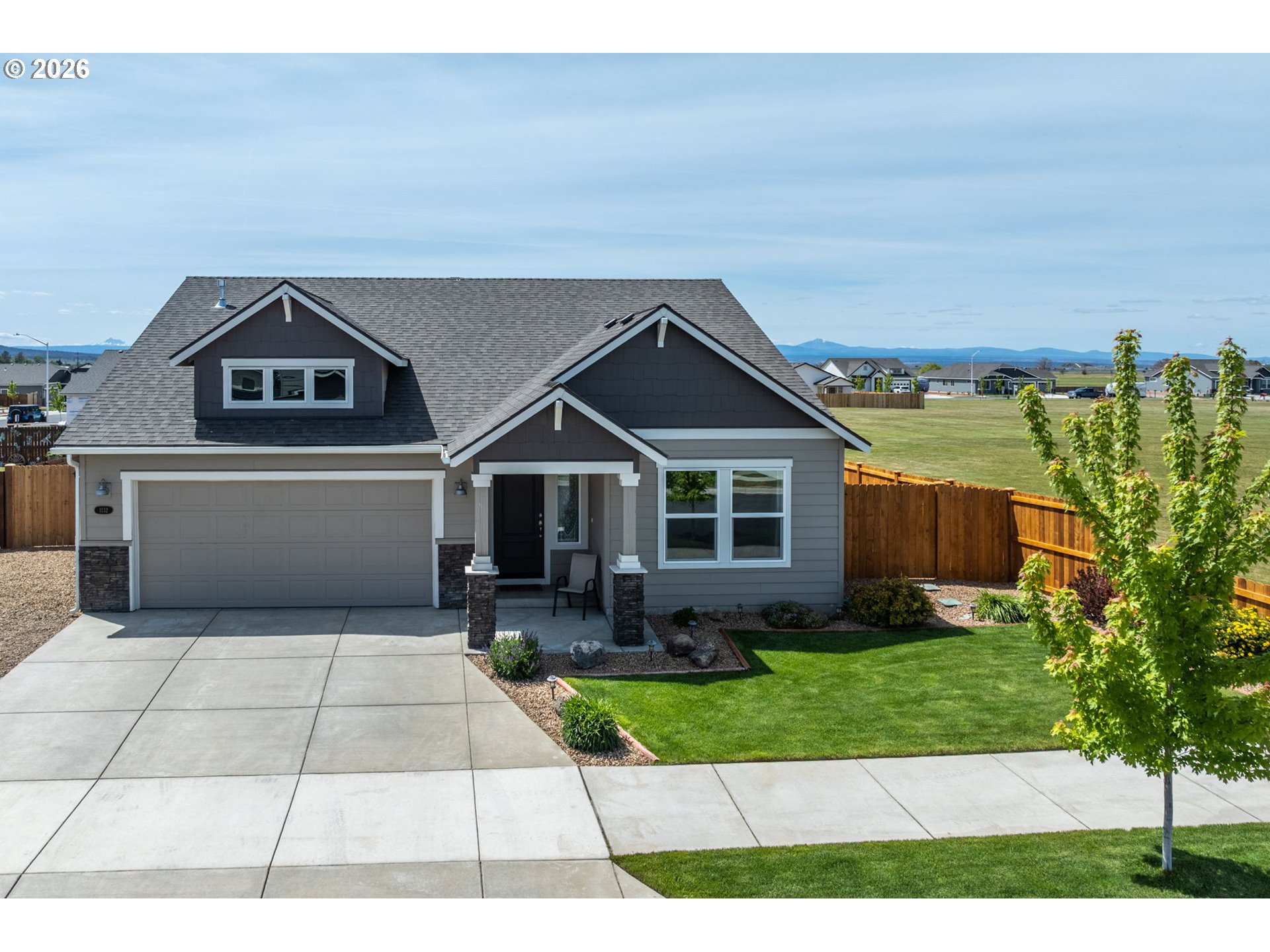 1132 NW Golf Course Dr — photo