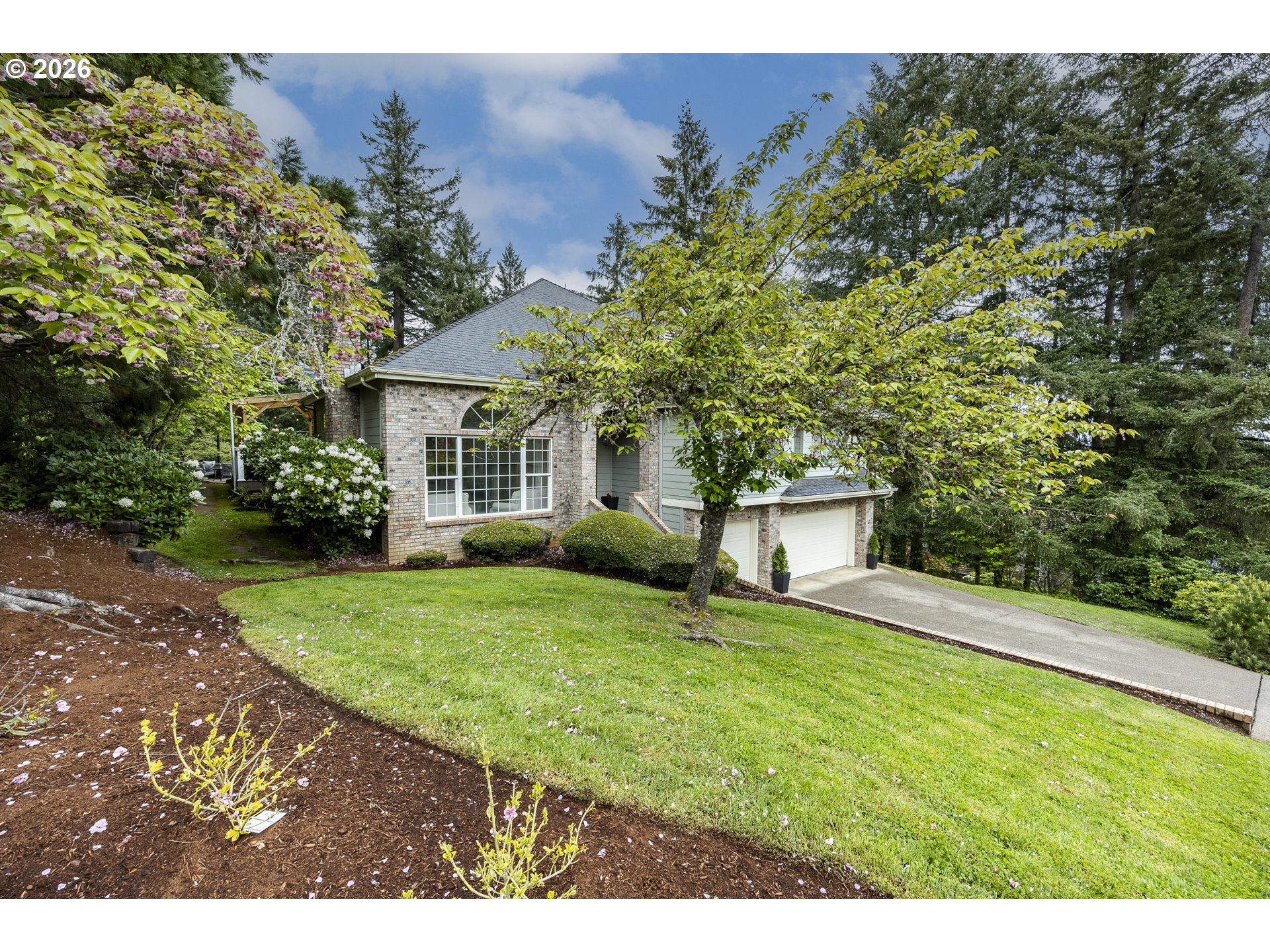 3071 Soloman Loop, Eugene, OR 97405 — photo 2