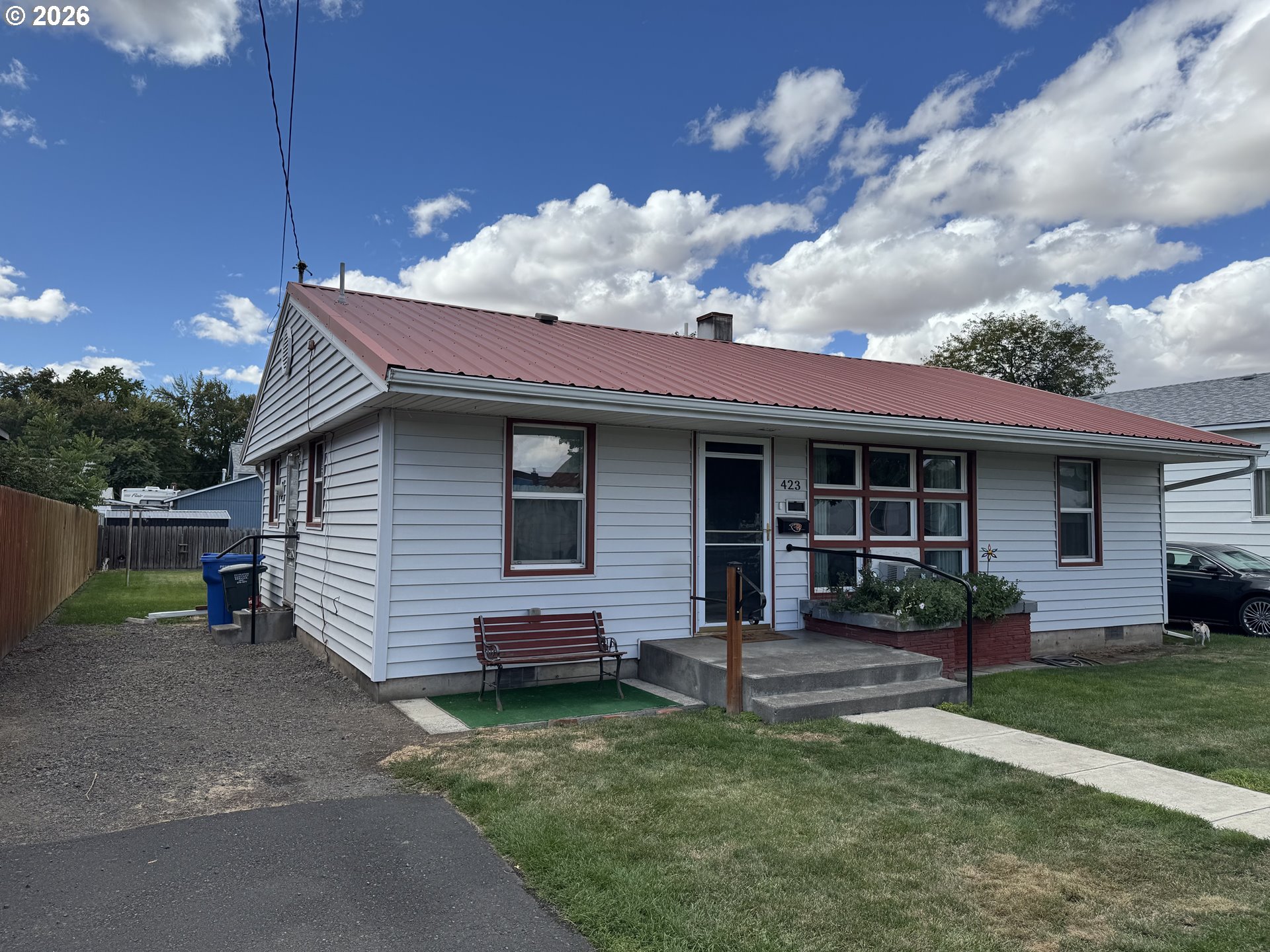 423 SW 16th St, Pendleton, OR 97801 — photo 2