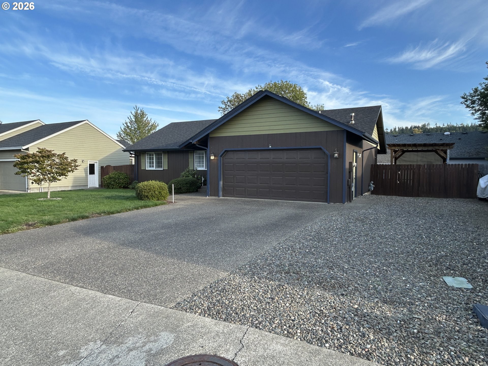 1202 E Second Ave, Sutherlin, OR 97479 — photo 2
